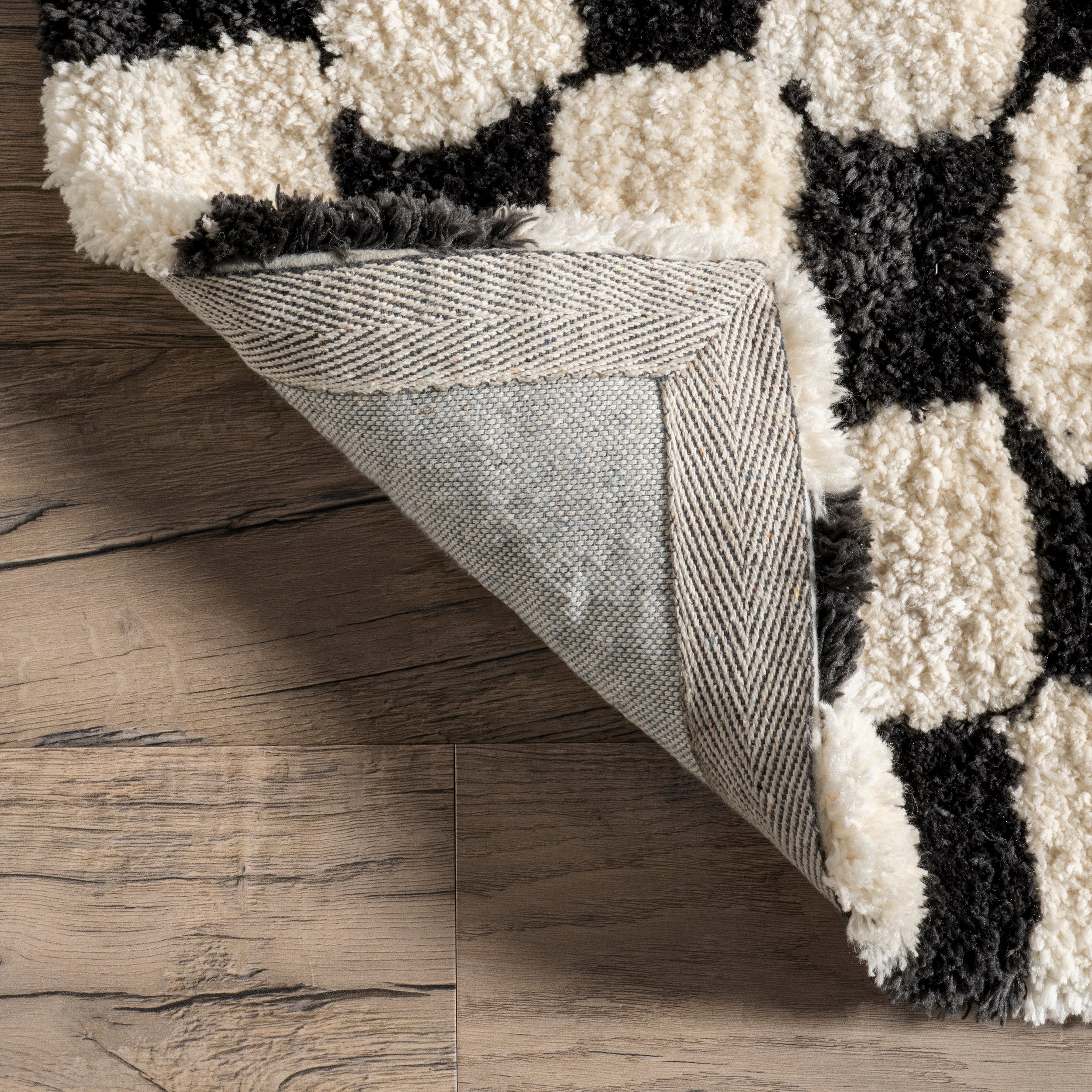 Nathalie Modern Checkered Shag Area Rug - Image 7