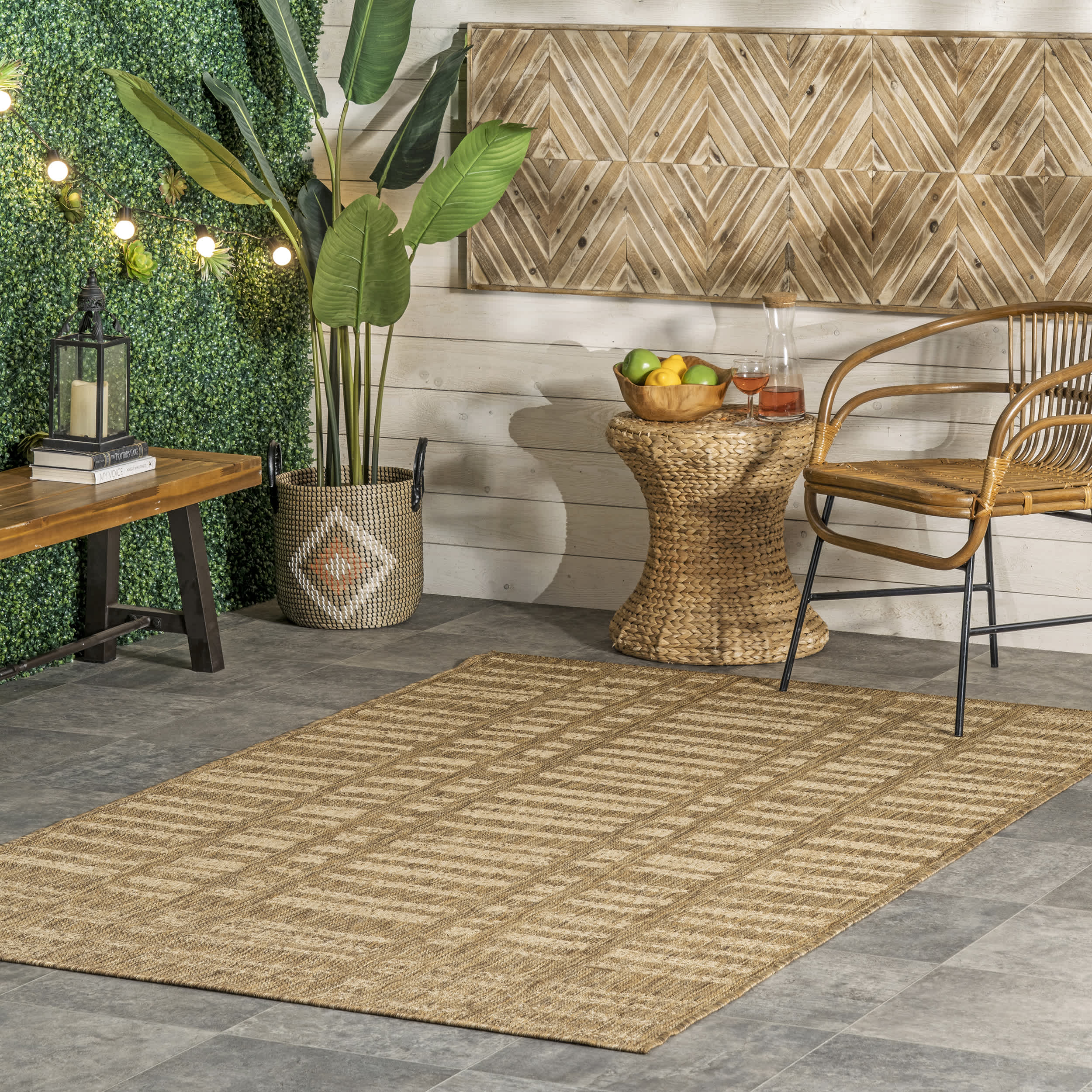 Marin Contemporary Indoor/Outdoor Area Rug - Image 2