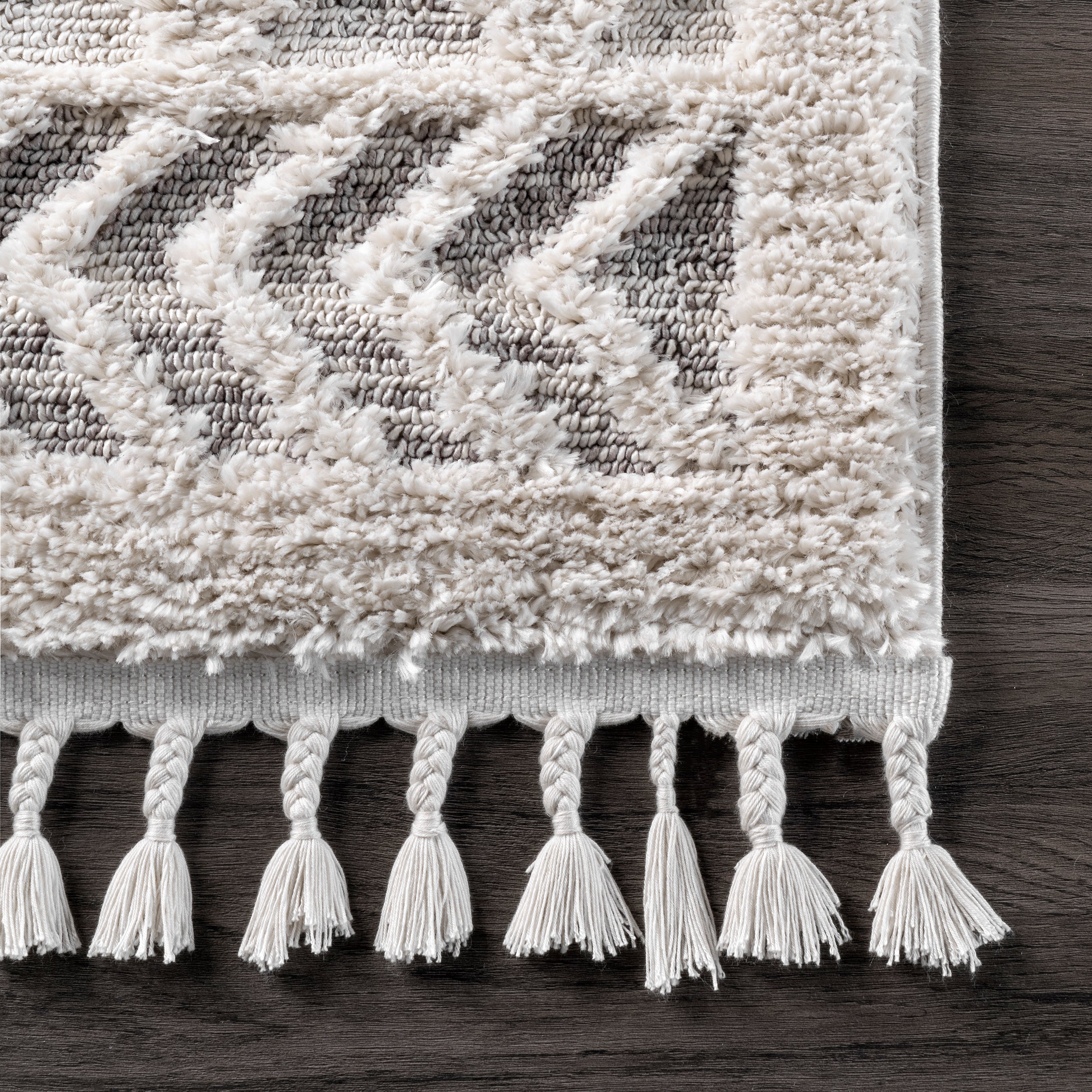 Ansley Moroccan Lattice Tassel Area Rug - Image 15