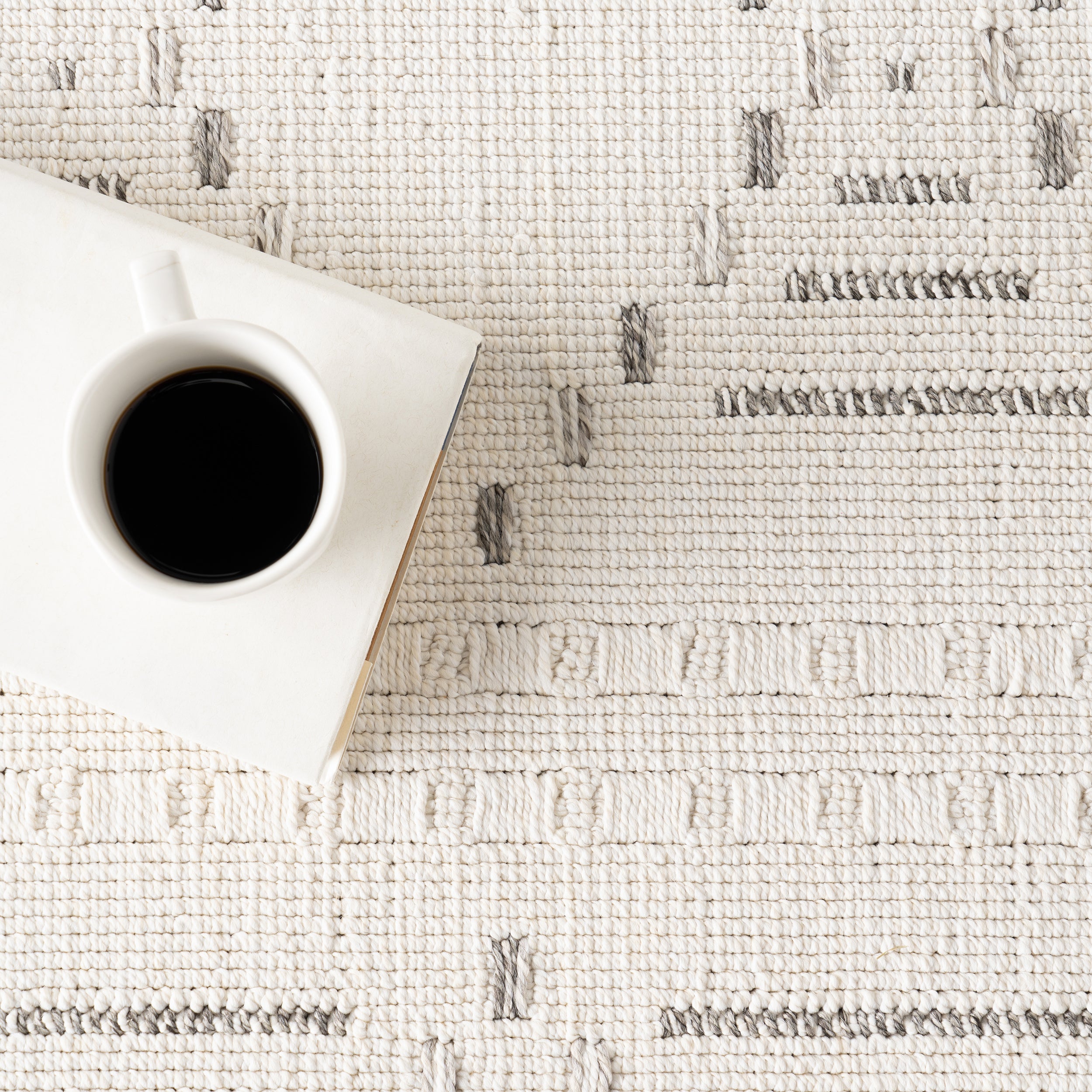 Jaxine Geometric Indoor/Outdoor Area Rug - Image 7