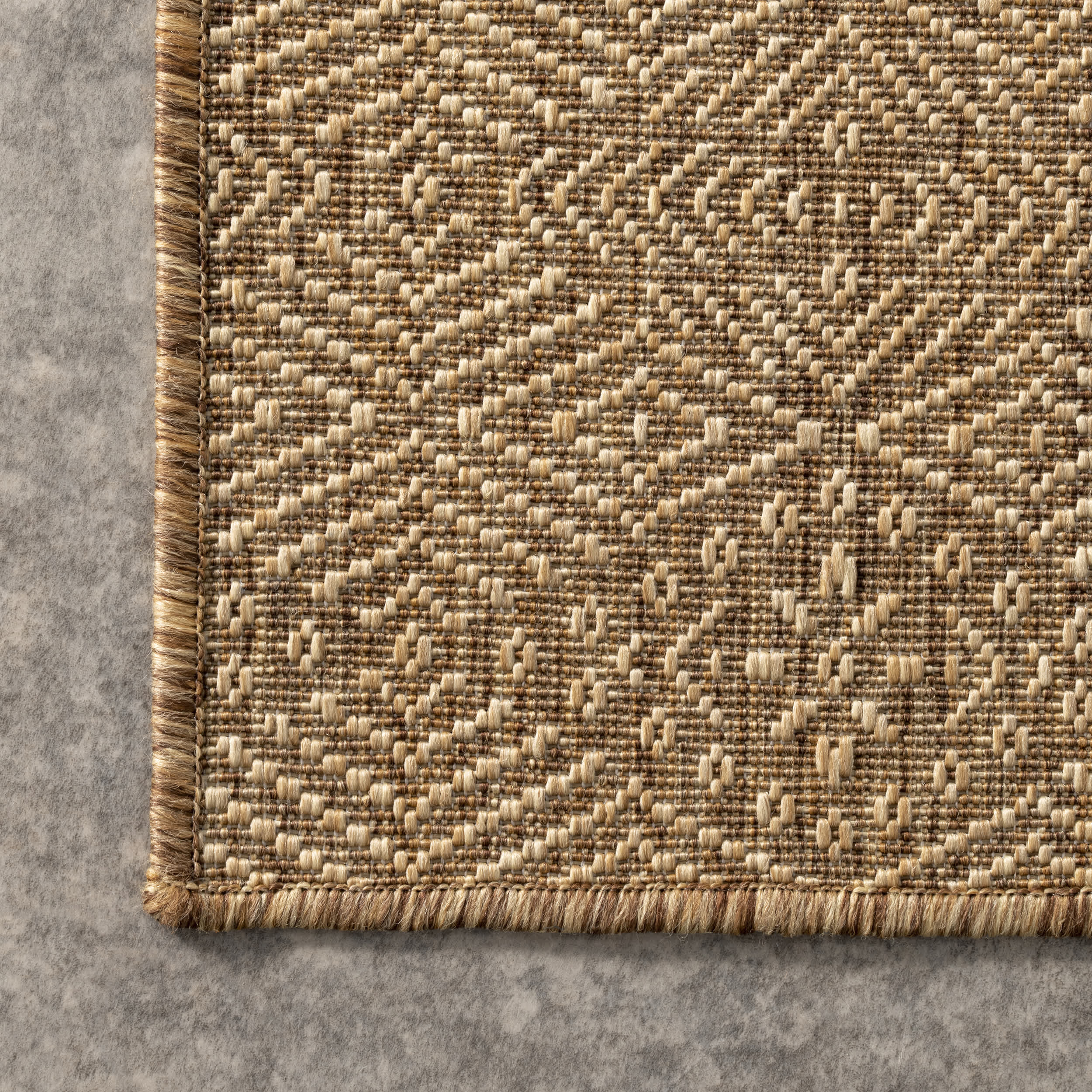 Chandler Elegant Indoor/Outdoor Area Rug - Image 5