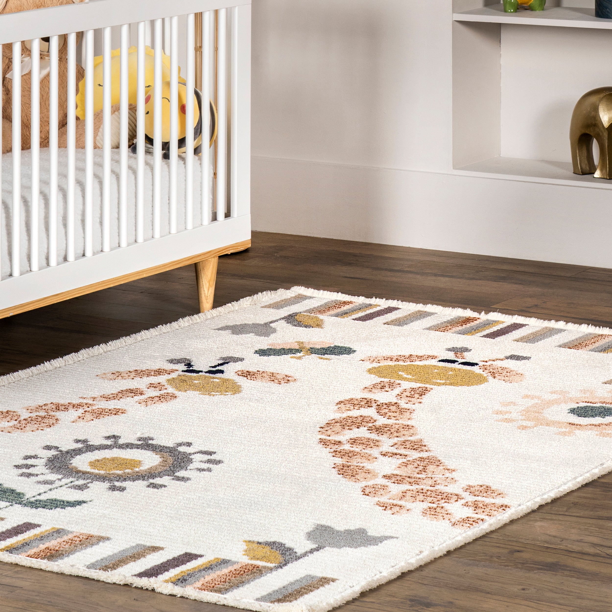 Avianna Giraffe Kids Fringe Area Rug - Image 2