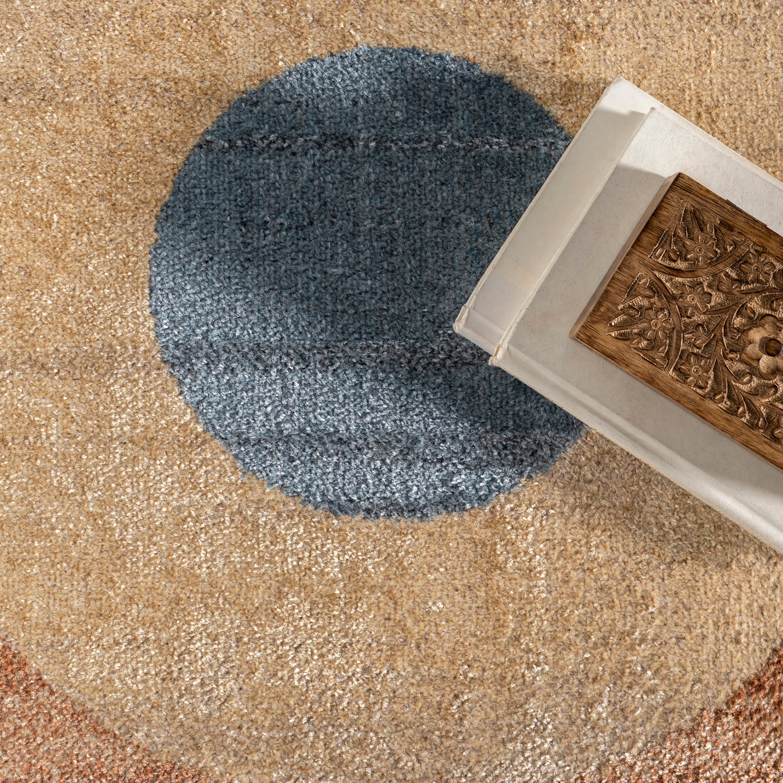 Brodee Abstract Retro Machine Washable Area Rug - Image 6