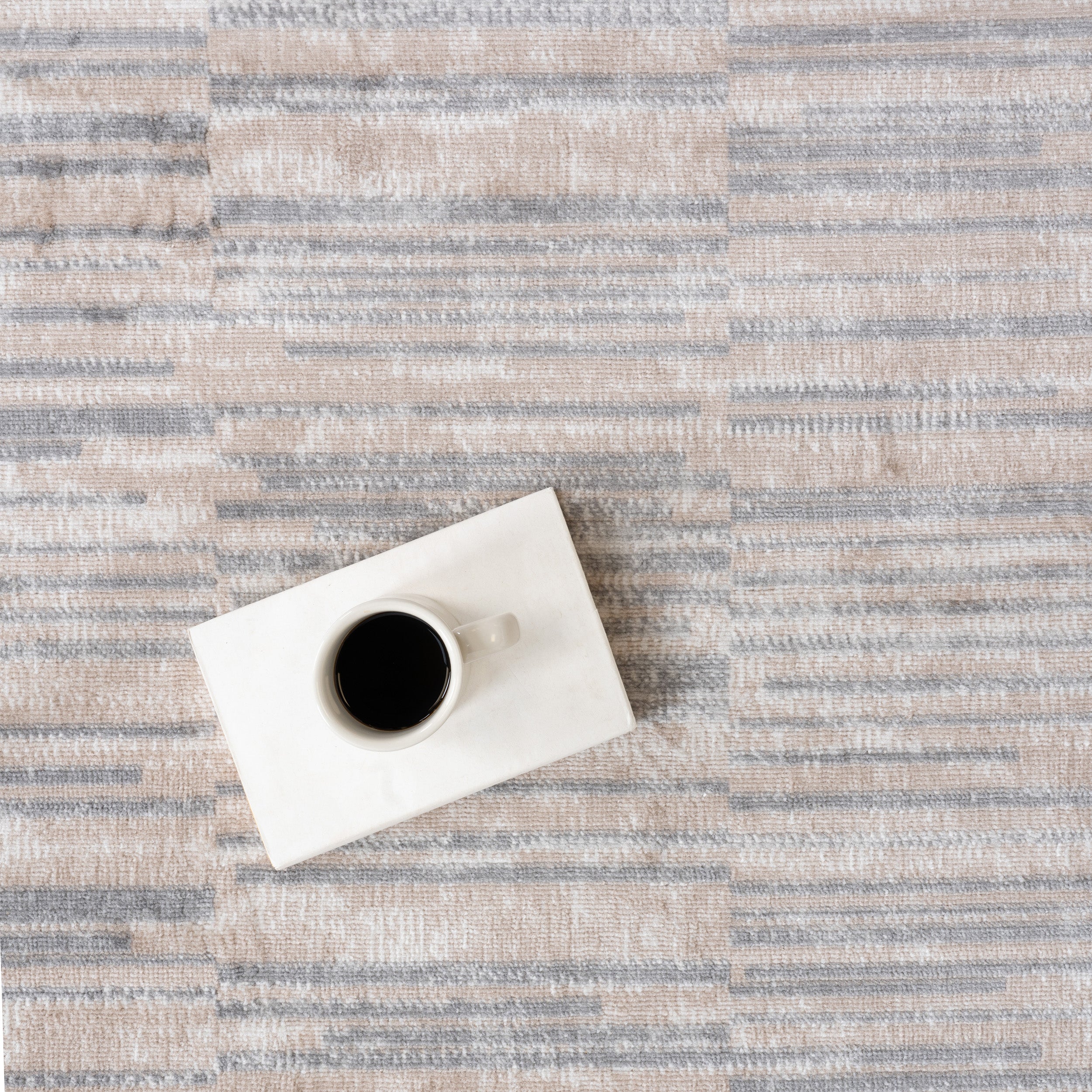 Nidhi Traditional Striped Area Rug - Image 7