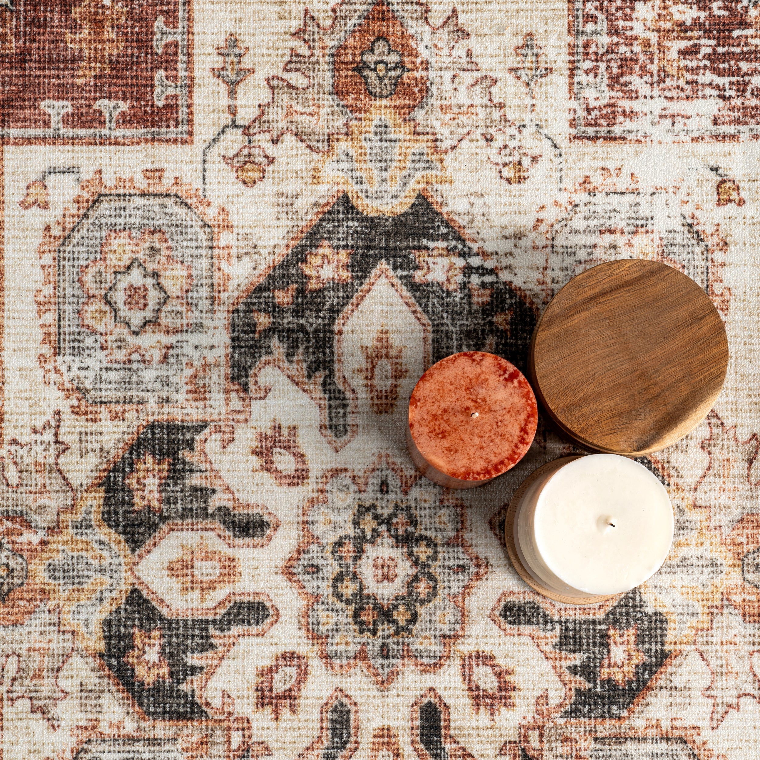 Arbor Traditional Vintage Machine Washable Area Rug - Image 6