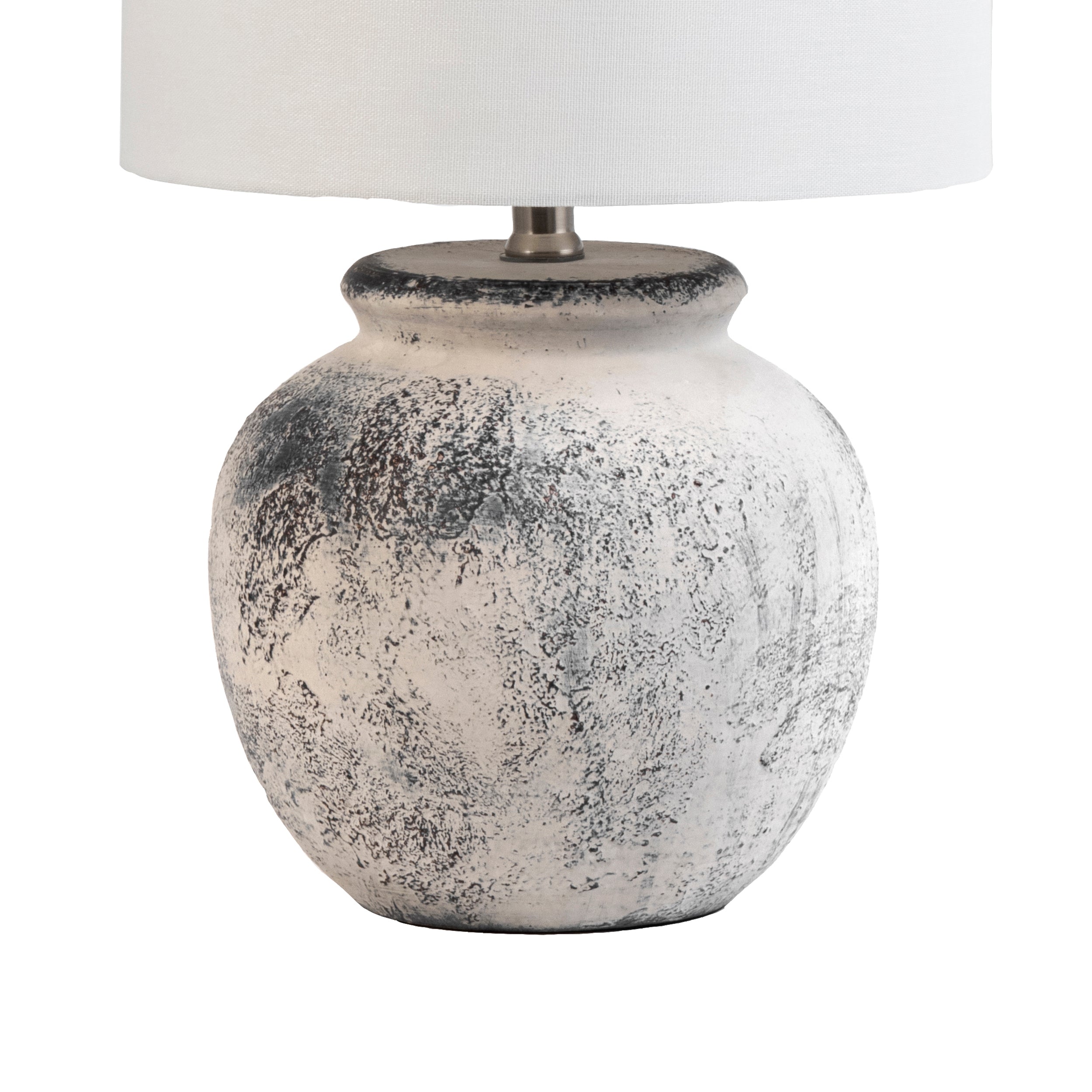 Hilma 22 Distressed Ceramic Table Lamp - Image 5