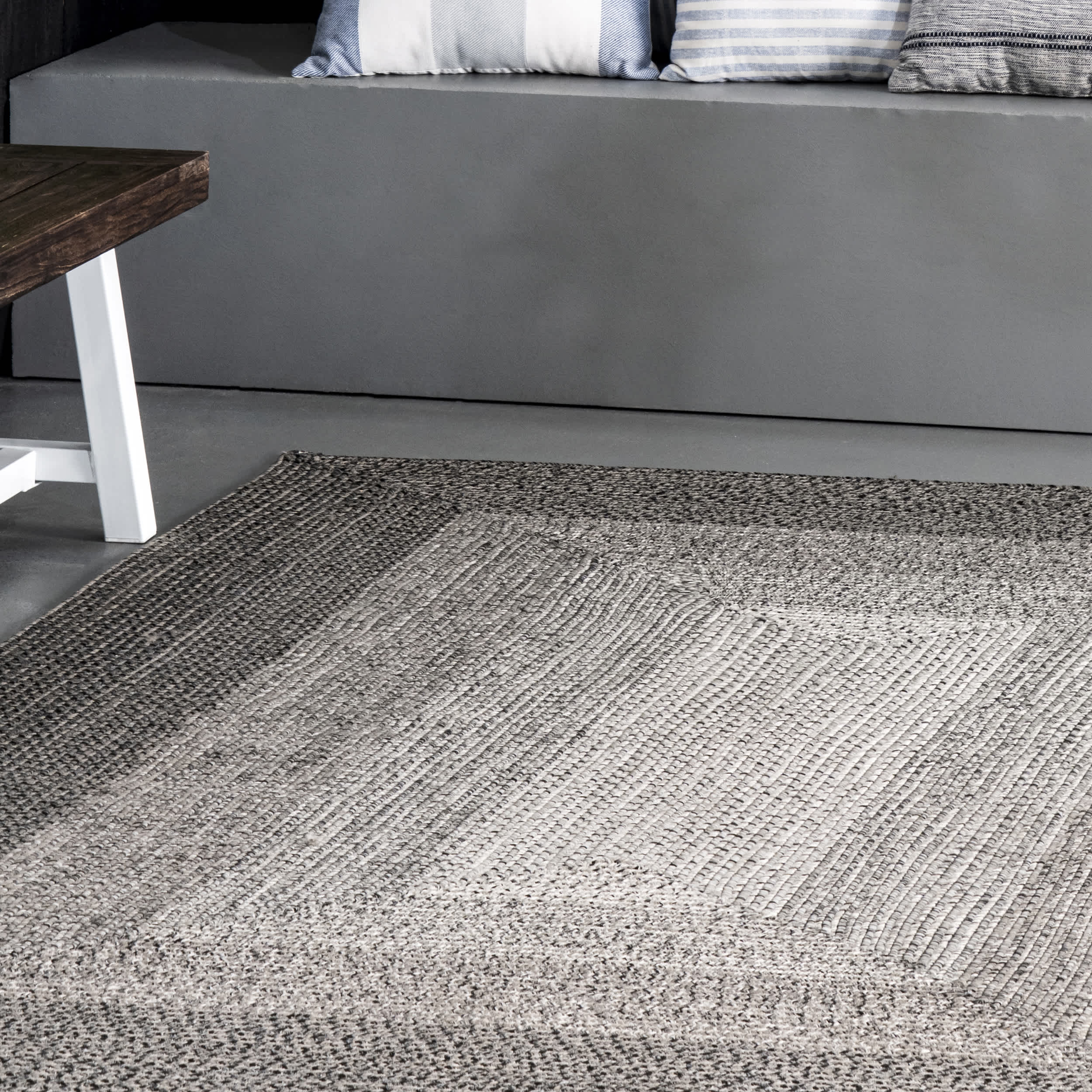 Jayda Braided Ombre Indoor/Outdoor Area Rug - Image 18