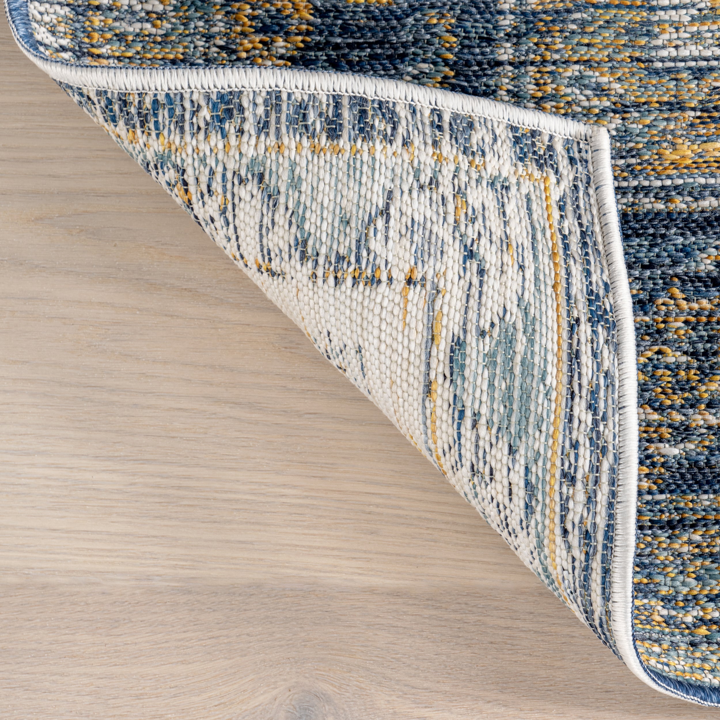 Pearl Indoor/Outdoor Reversible Medallion Area Rug - Image 8