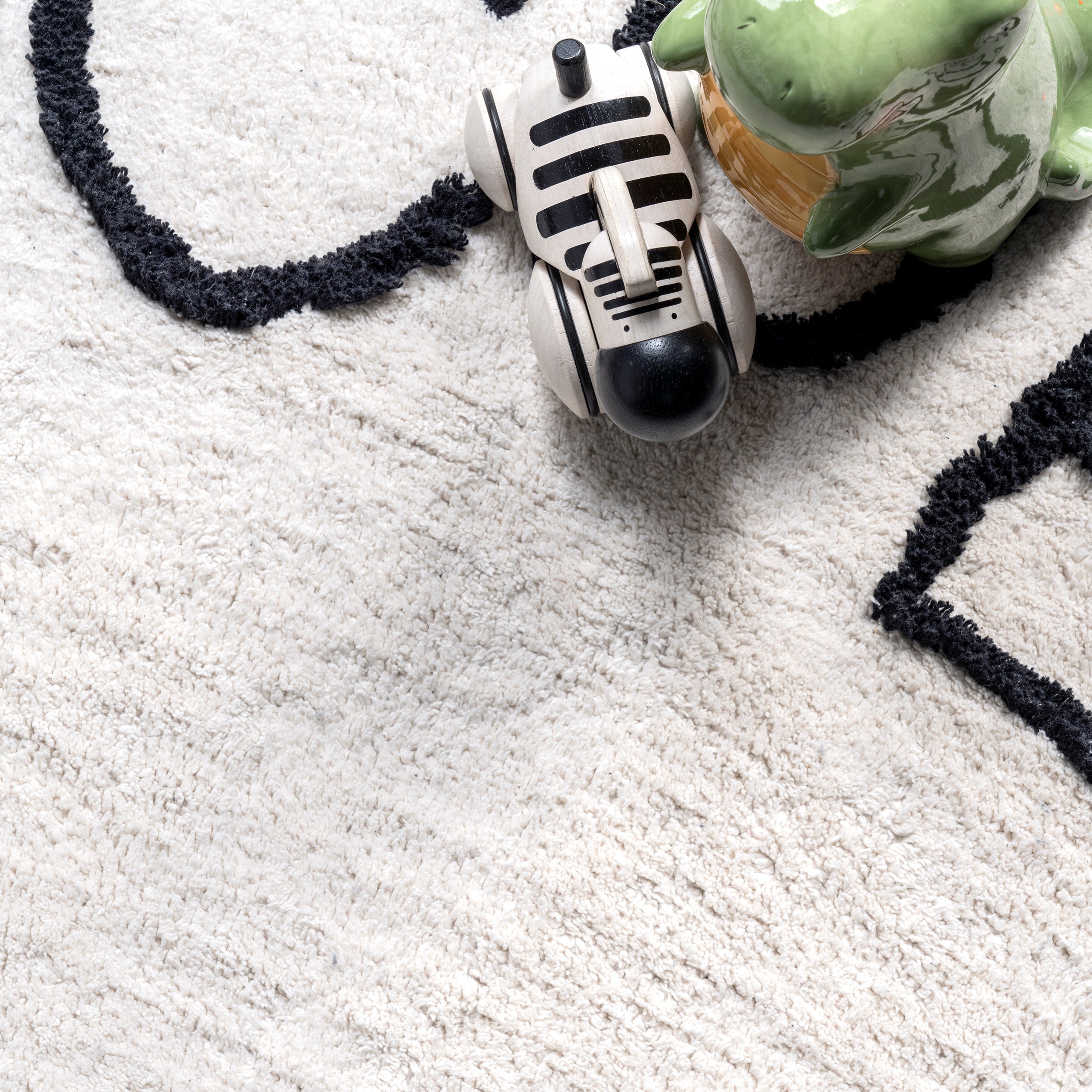 Kids Washable Round Alphabet Rug - Image 17