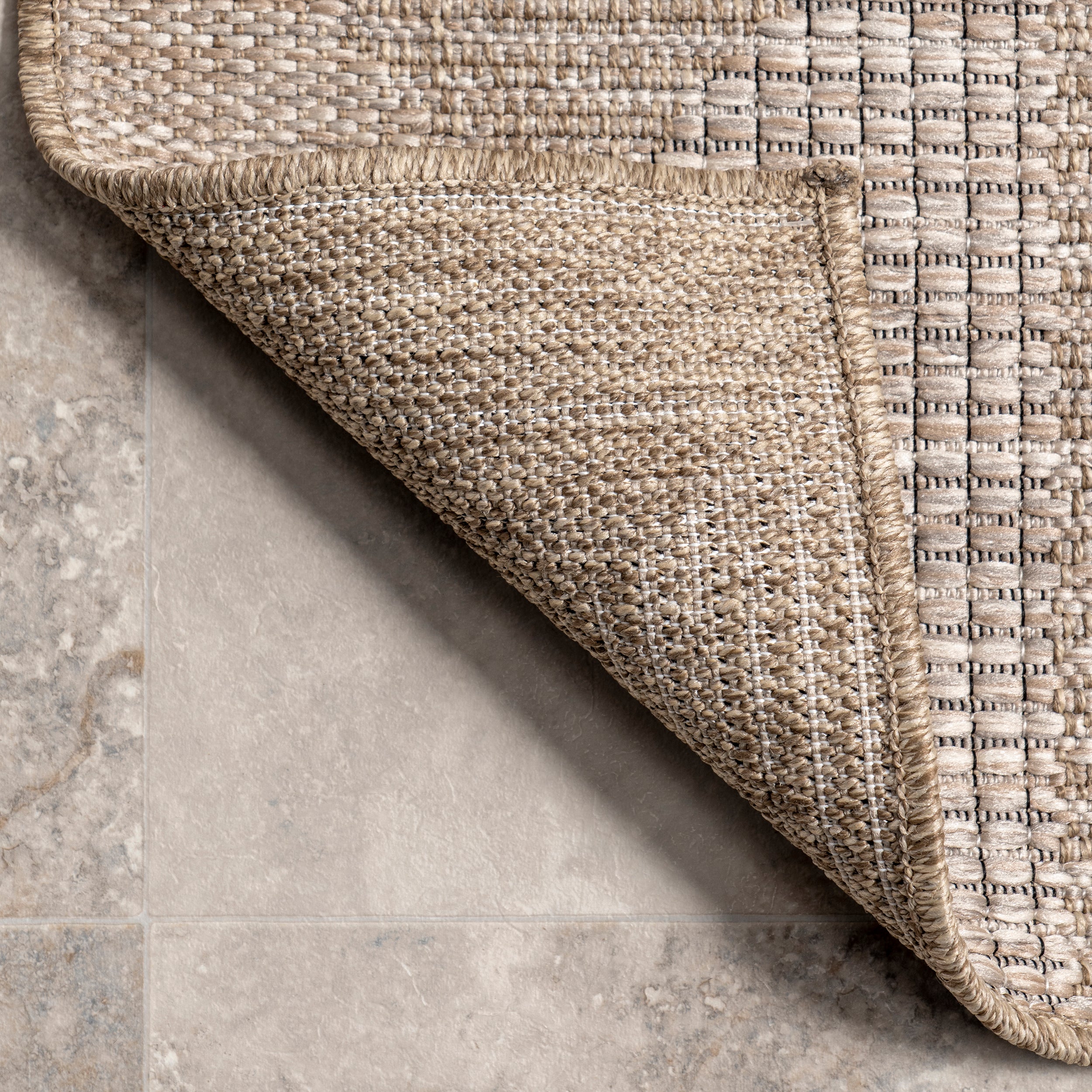 Lakelyn Modern Geometric Indoor/Outdoor Area Rug - Image 7