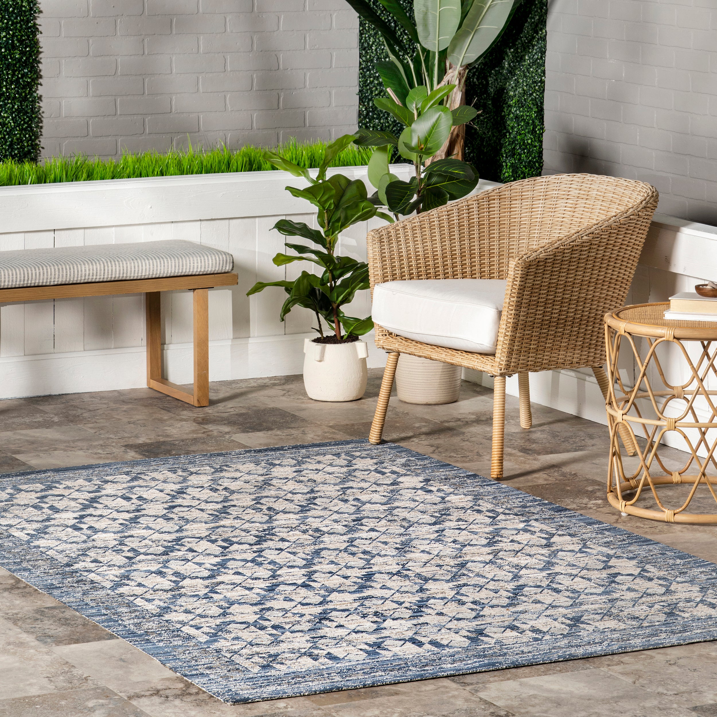 Chaya Geometric Machine Washable Indoor/Outdoor Area Rug - Image 2