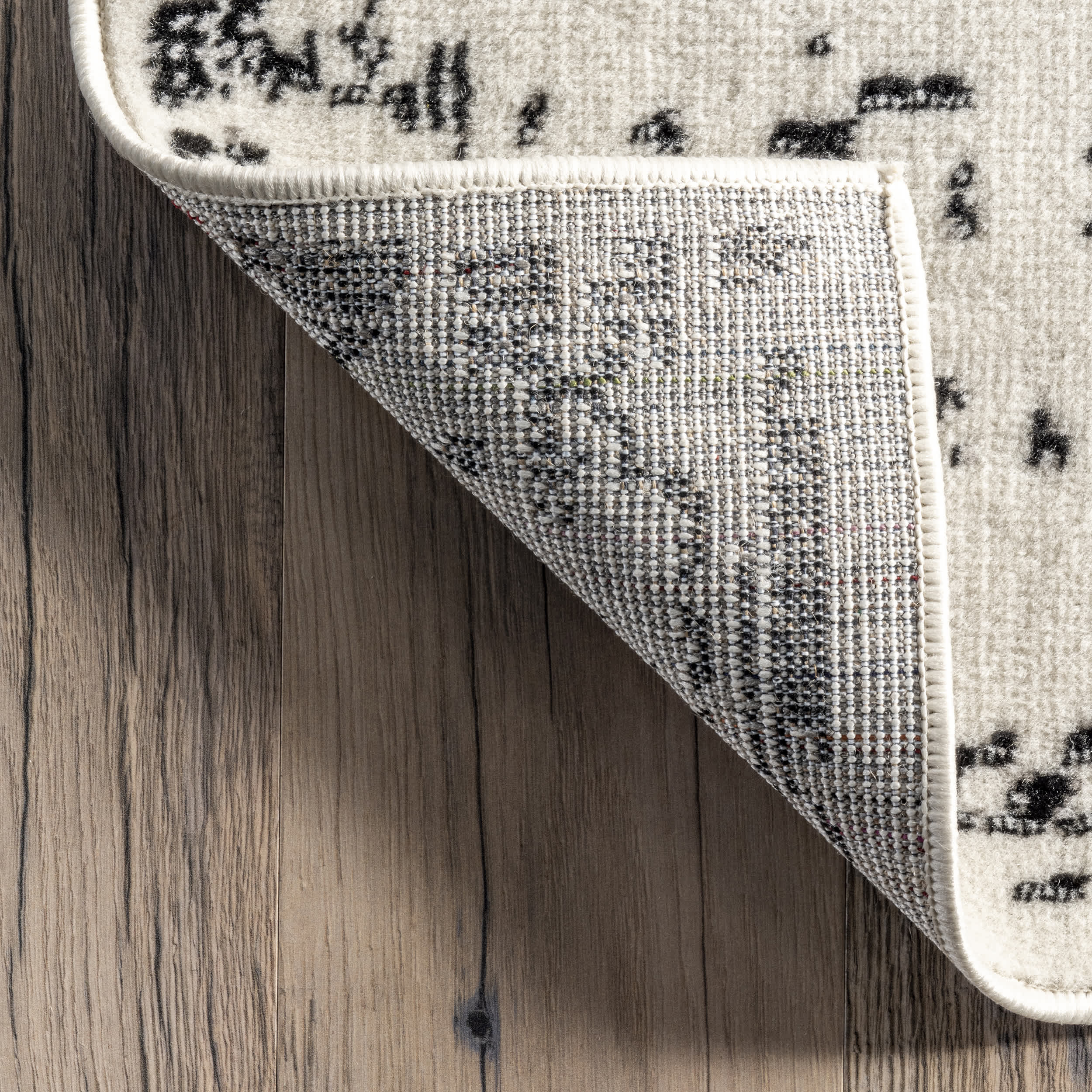 Jordana Vintage Distressed Medallion Area Rug - Image 7