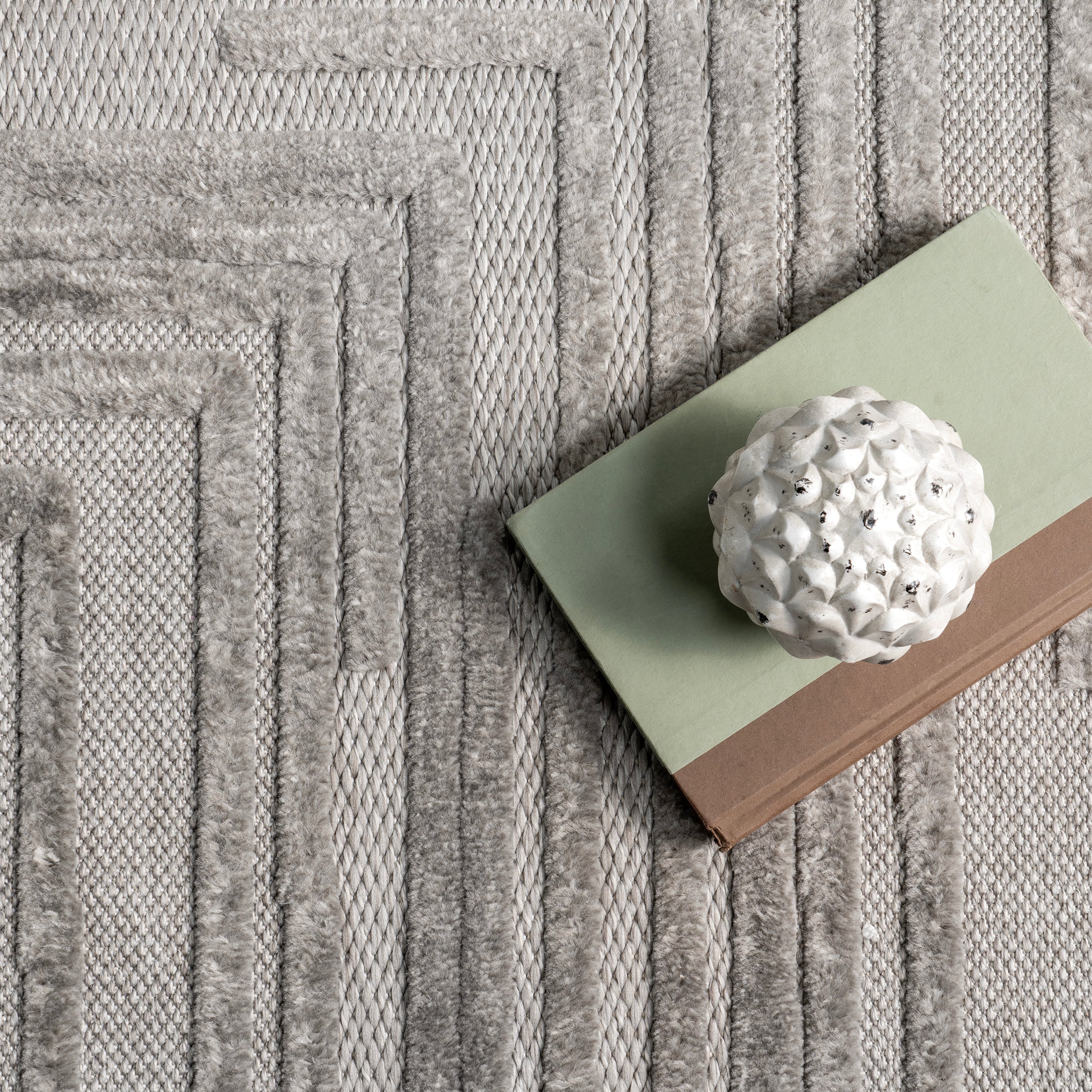 Ziva Contemporary Abstract High-Low Fringe Area Rug - Image 6