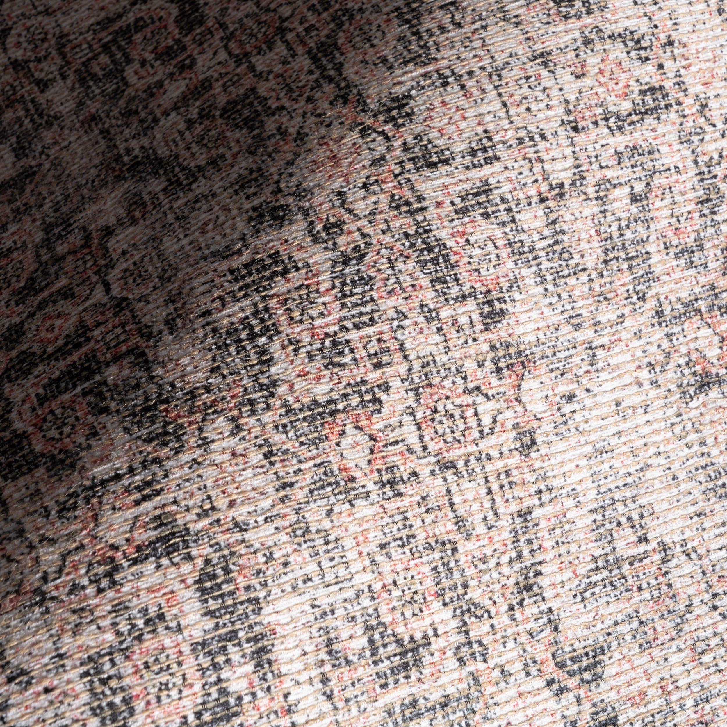 Hillstone Collection Marlowe Traditional Vintage Medallion Area Rug - Image 5