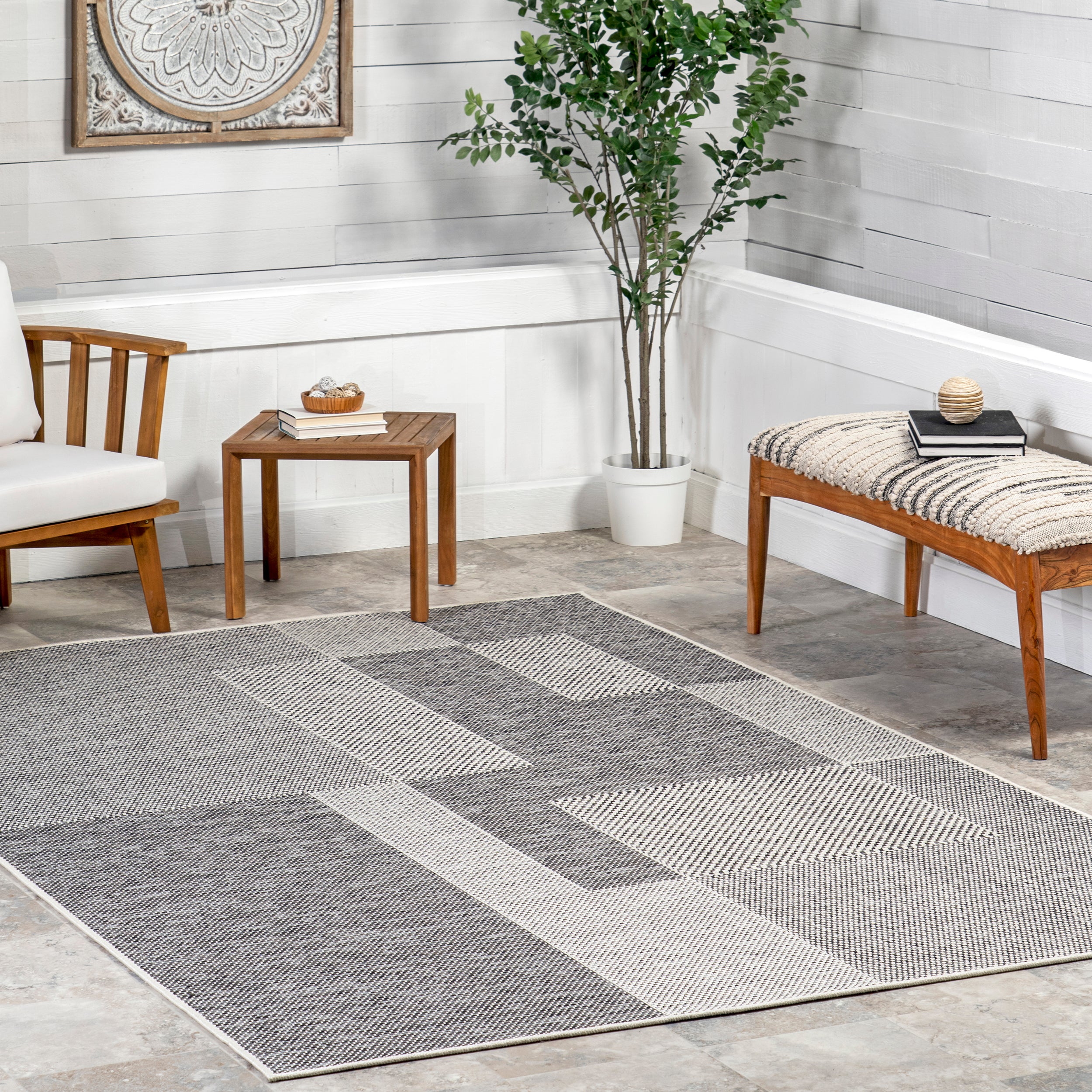Ellowyn Geometric Indoor/Outdoor Area Rug - Image 2