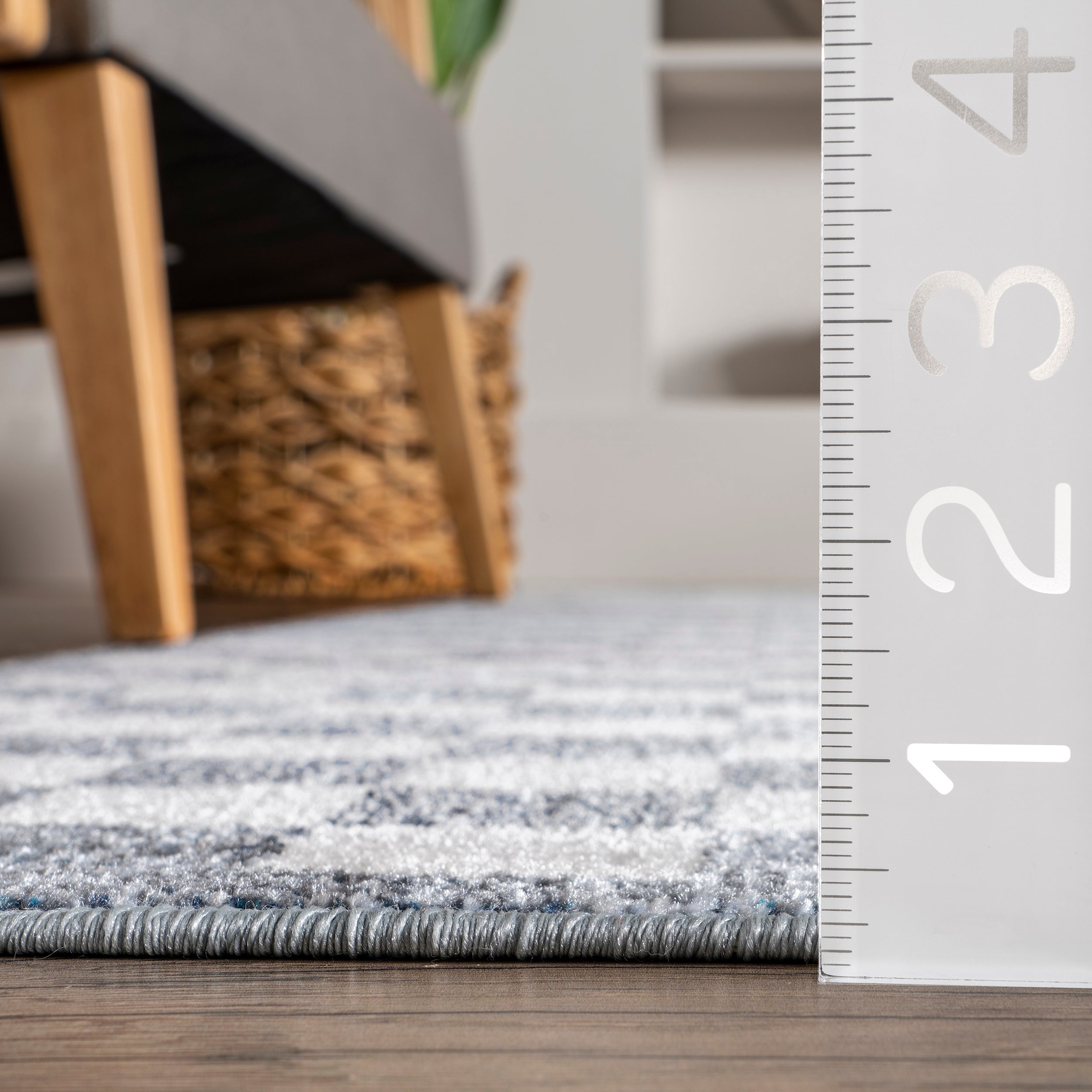 Ashanti Vintage Checkers Machine Washable Area Rug - Image 3