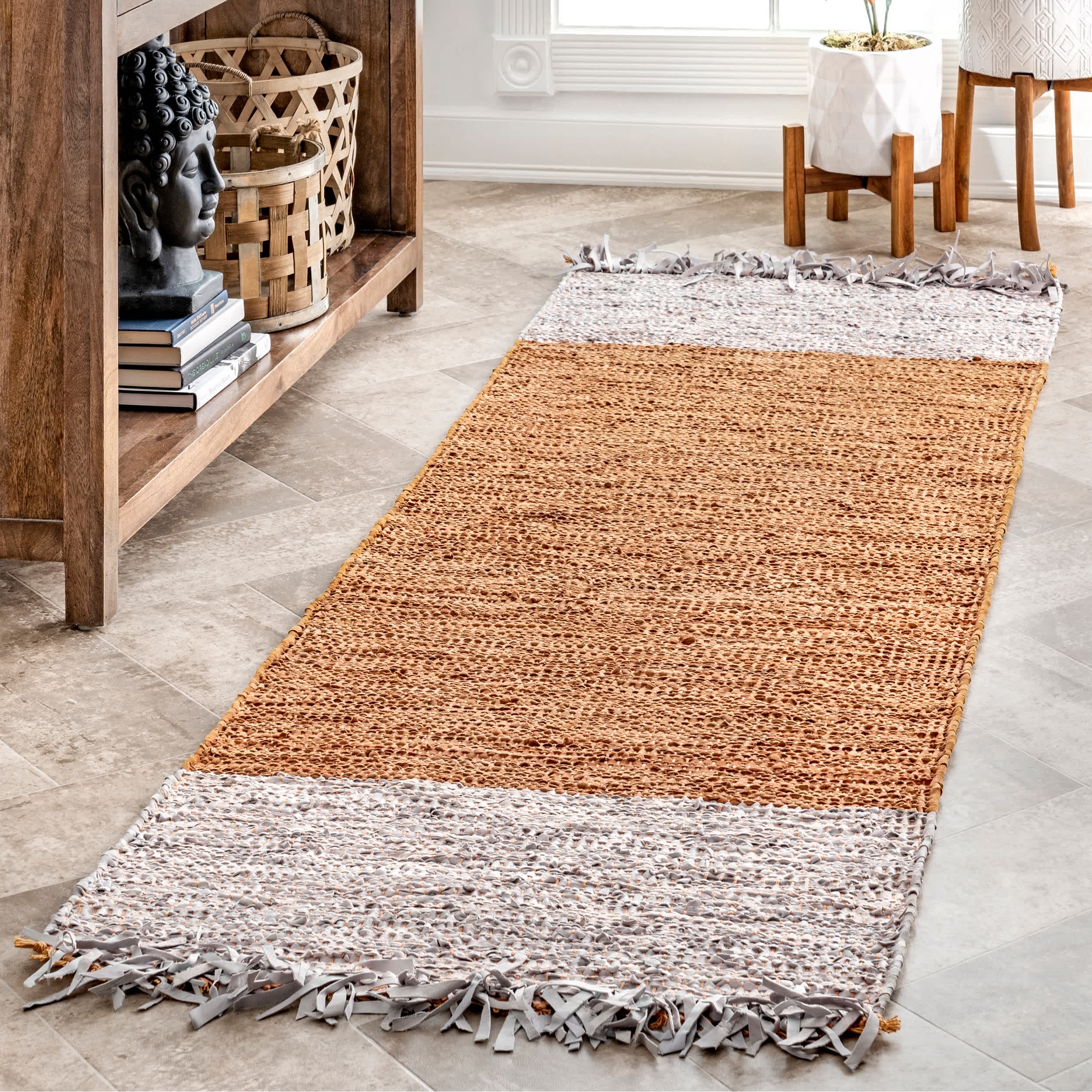 Handmade Otha Tassel Rug - Image 15