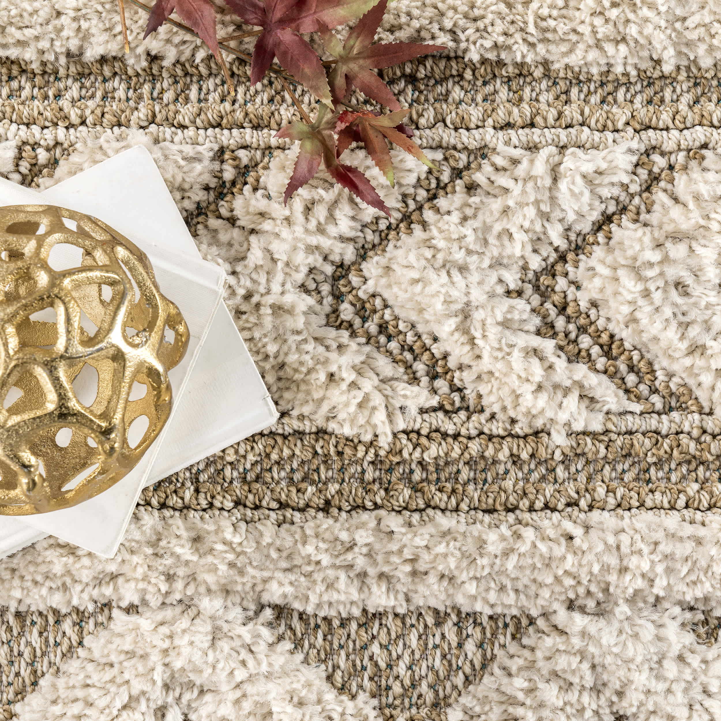 Rebecca High Low Textured Shaggy Area Rug - Image 15