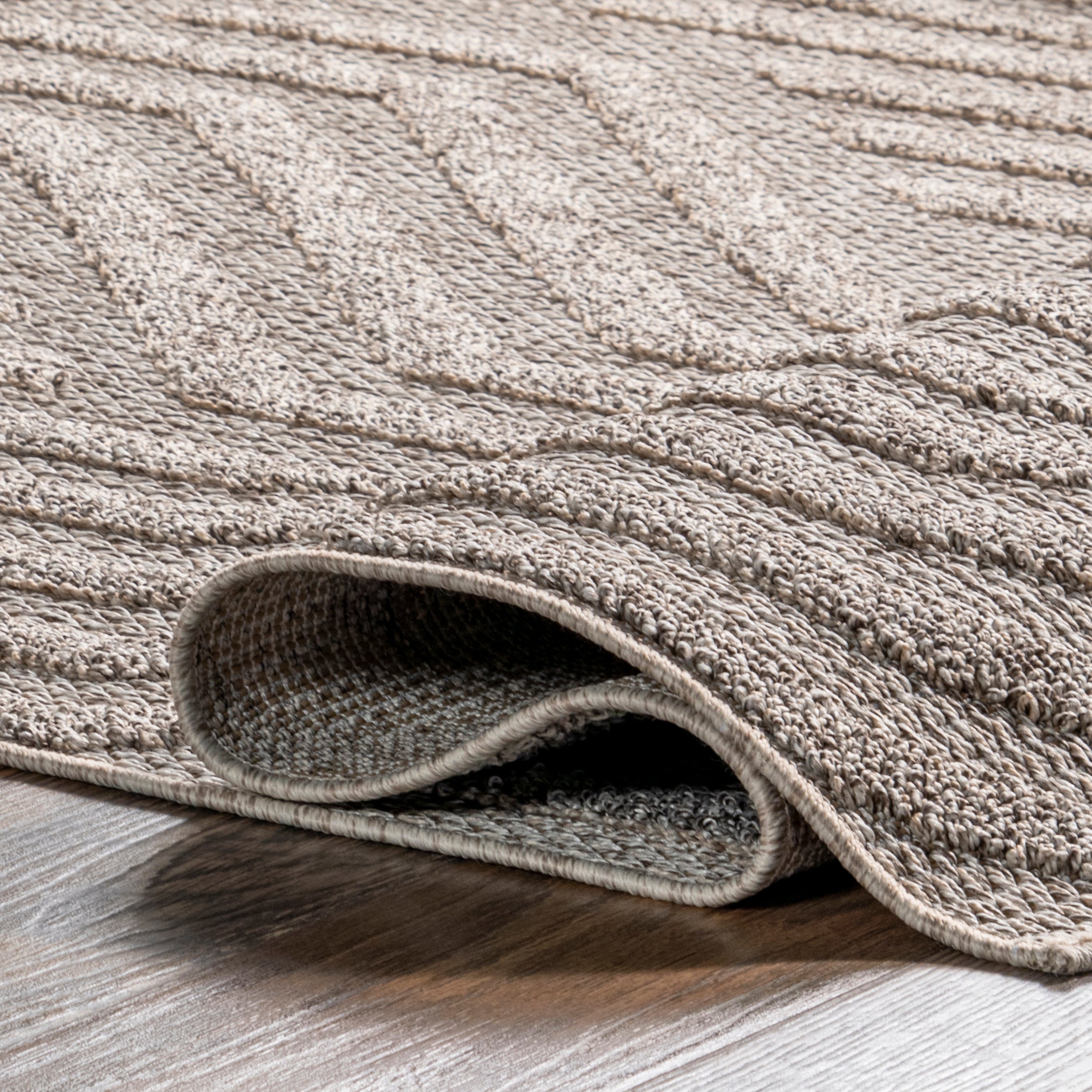 Shante Zig-Zag Indoor/Outdoor Area Rug - Image 4