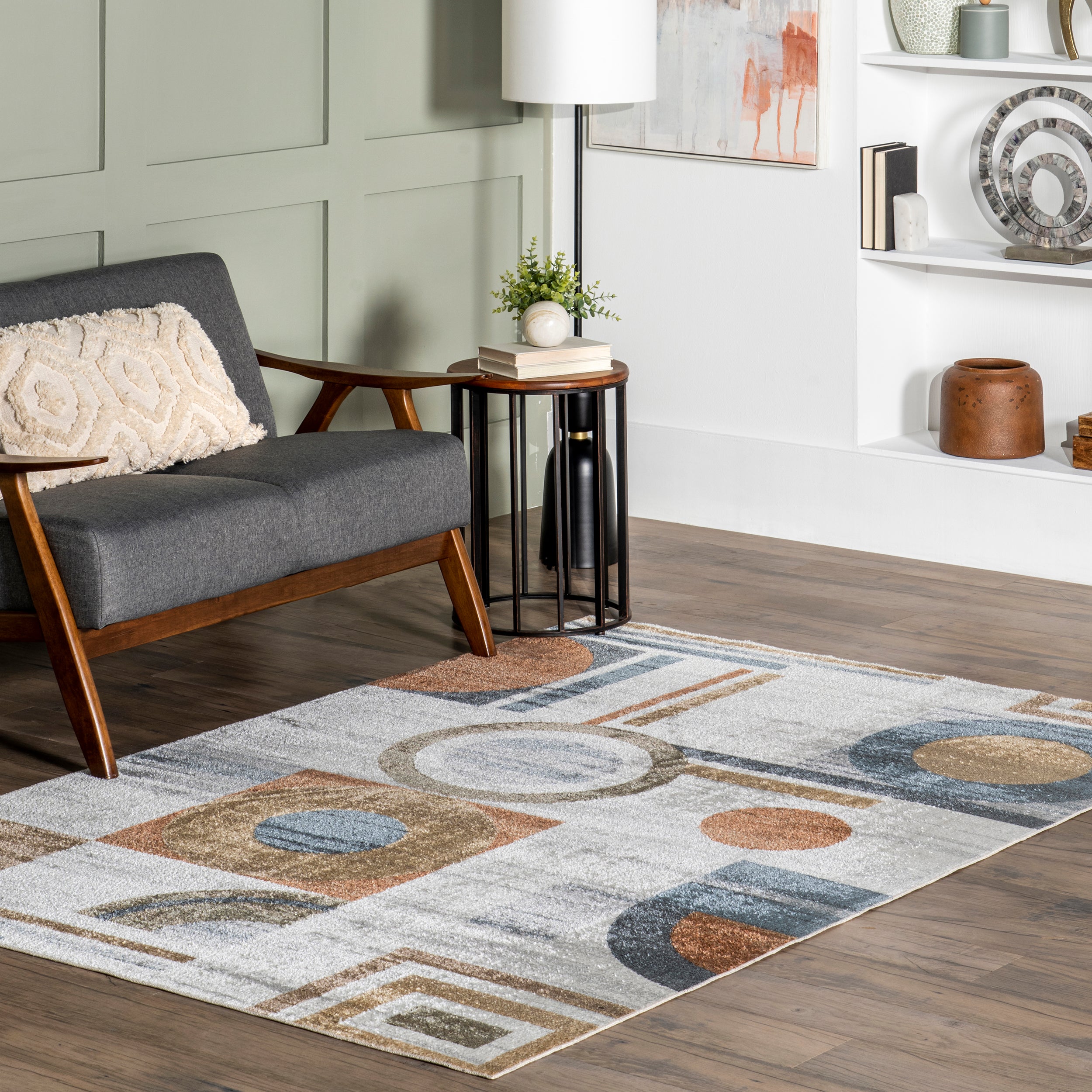 Brodee Abstract Retro Machine Washable Area Rug - Image 2