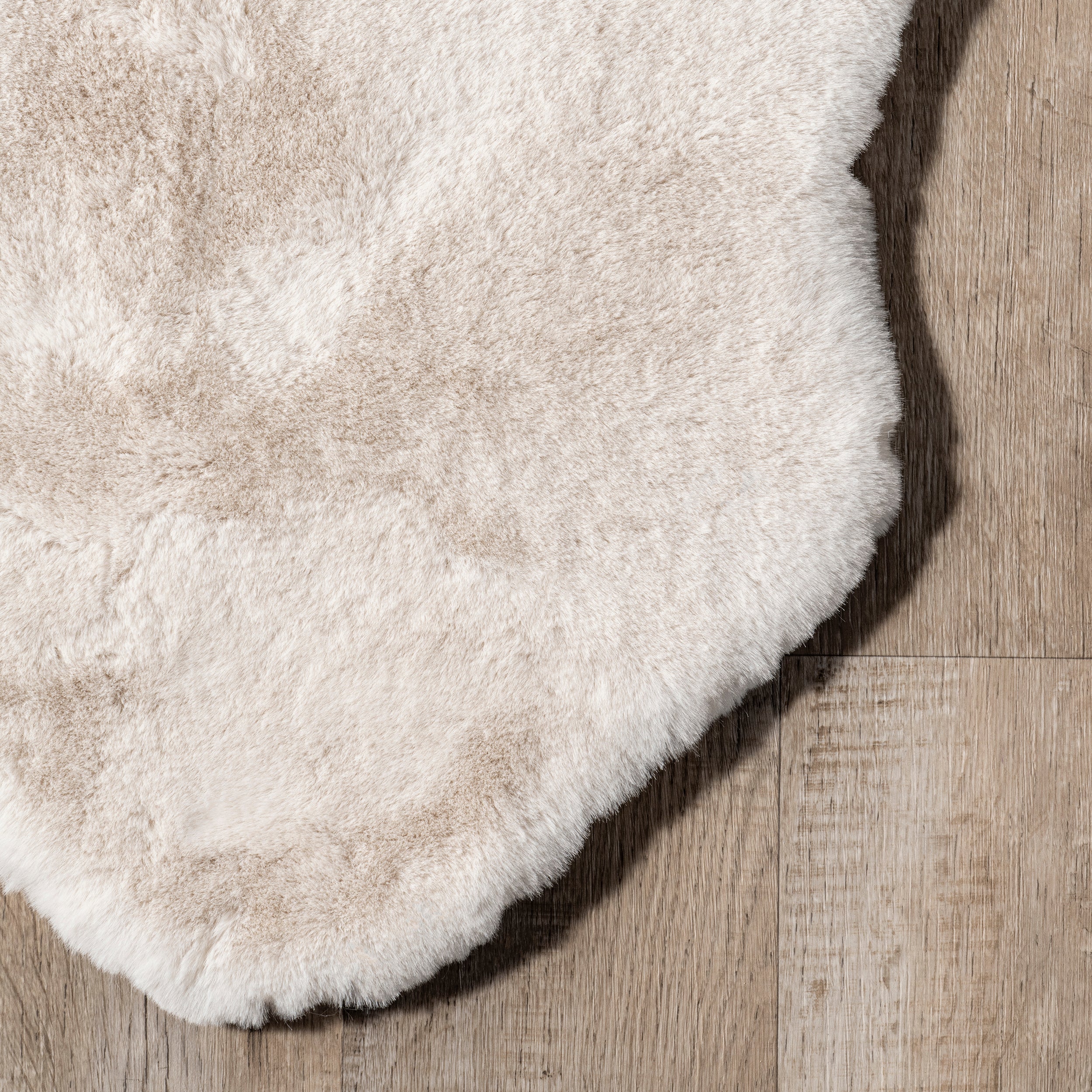 Corra Faux SheepSkin Machine Washable Area Rug - Image 5