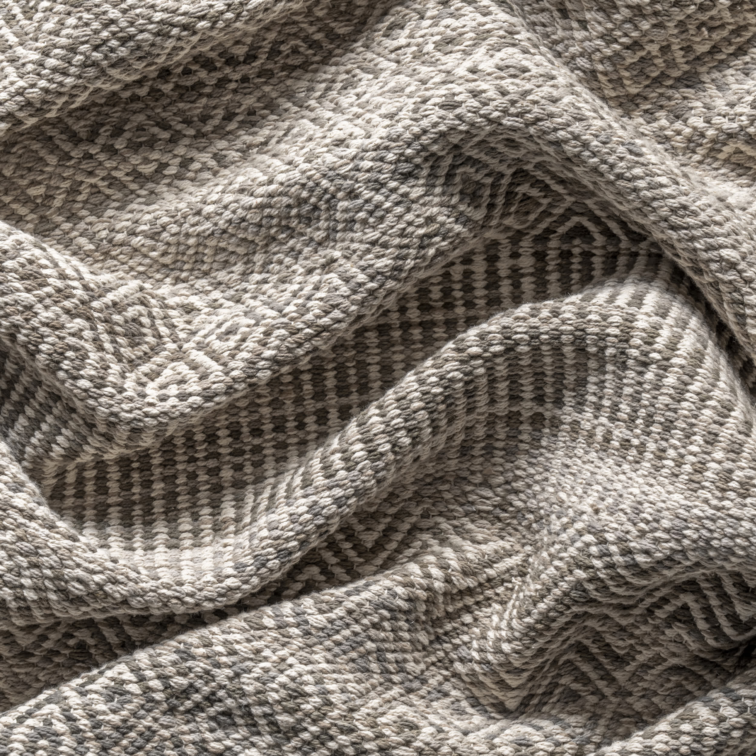 Diem Geometric Cotton Tassel Area Rug - Image 14