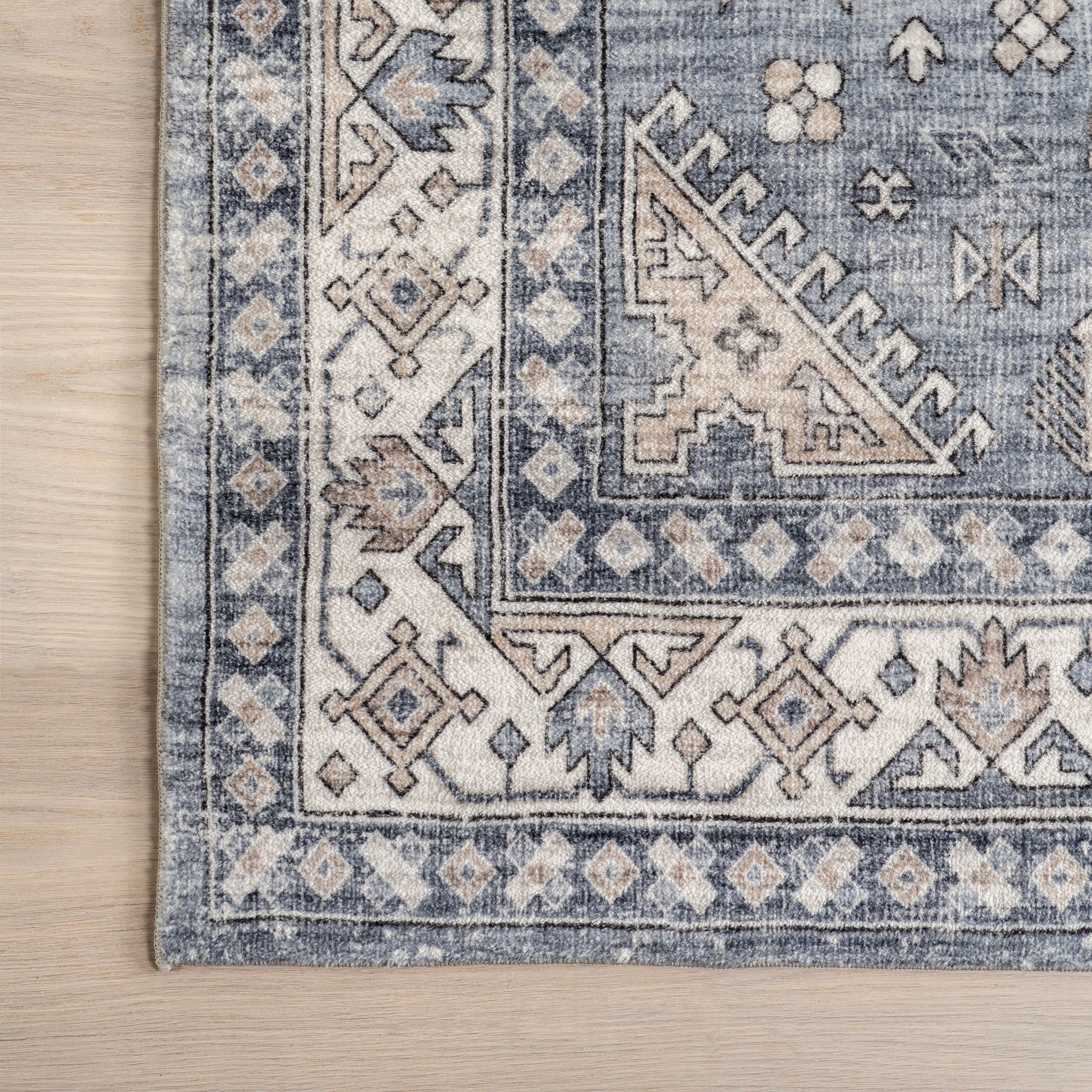 Jordan Vintage Medallion Machine Washable Area Rug - Image 5
