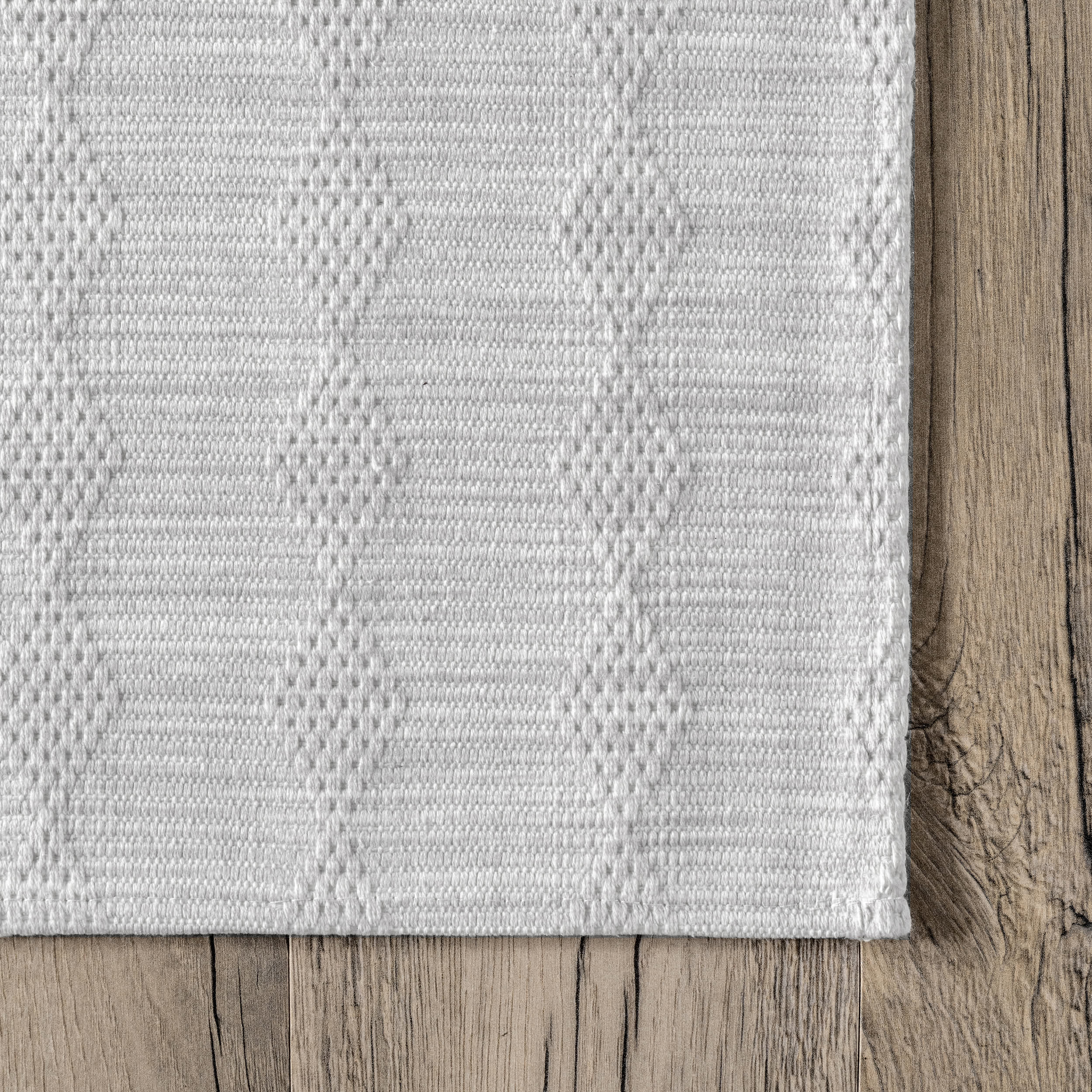 Rayna Washable Triangle Area Rug - Image 5