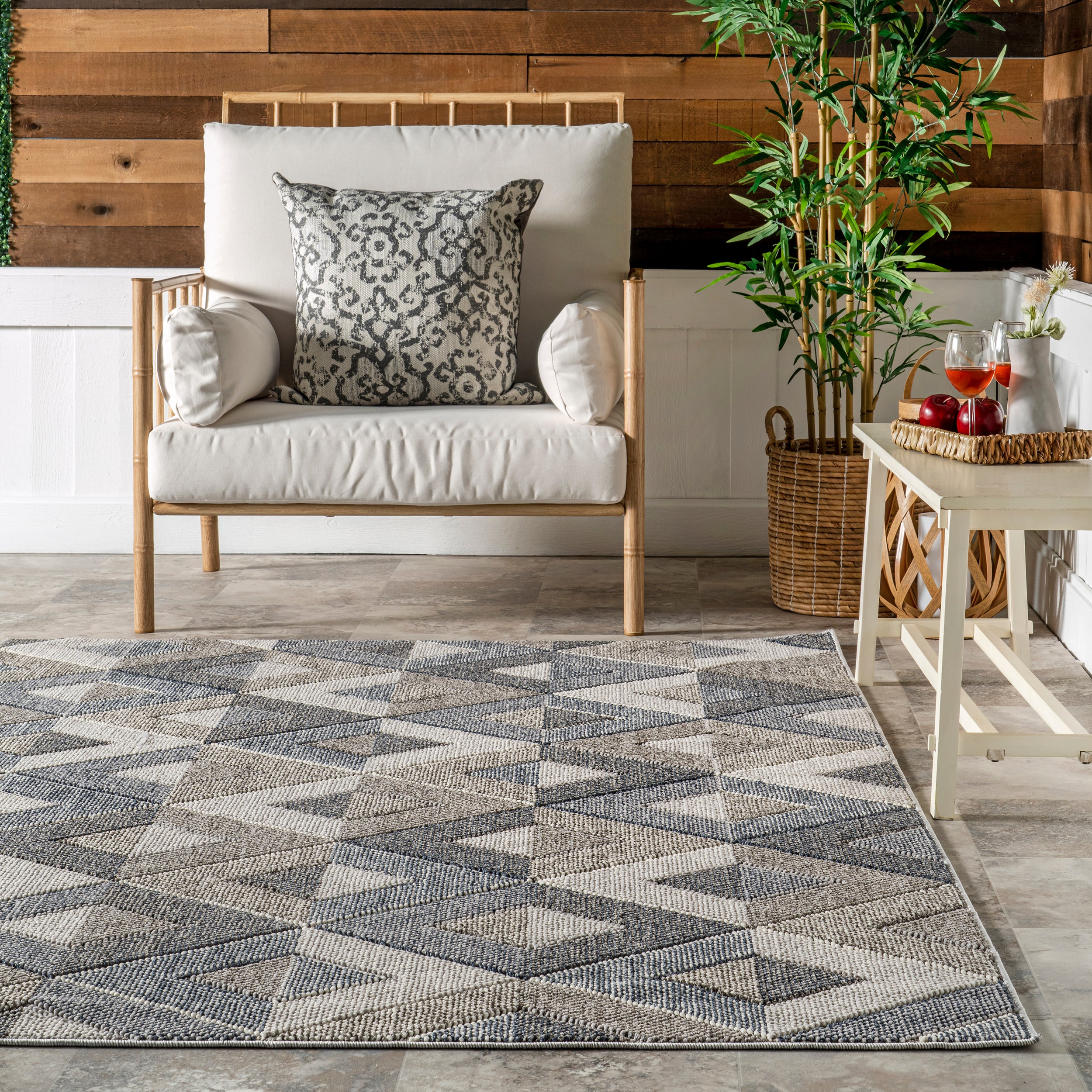Gale Geometric Indoor/Outdoor Area Rug - Image 8