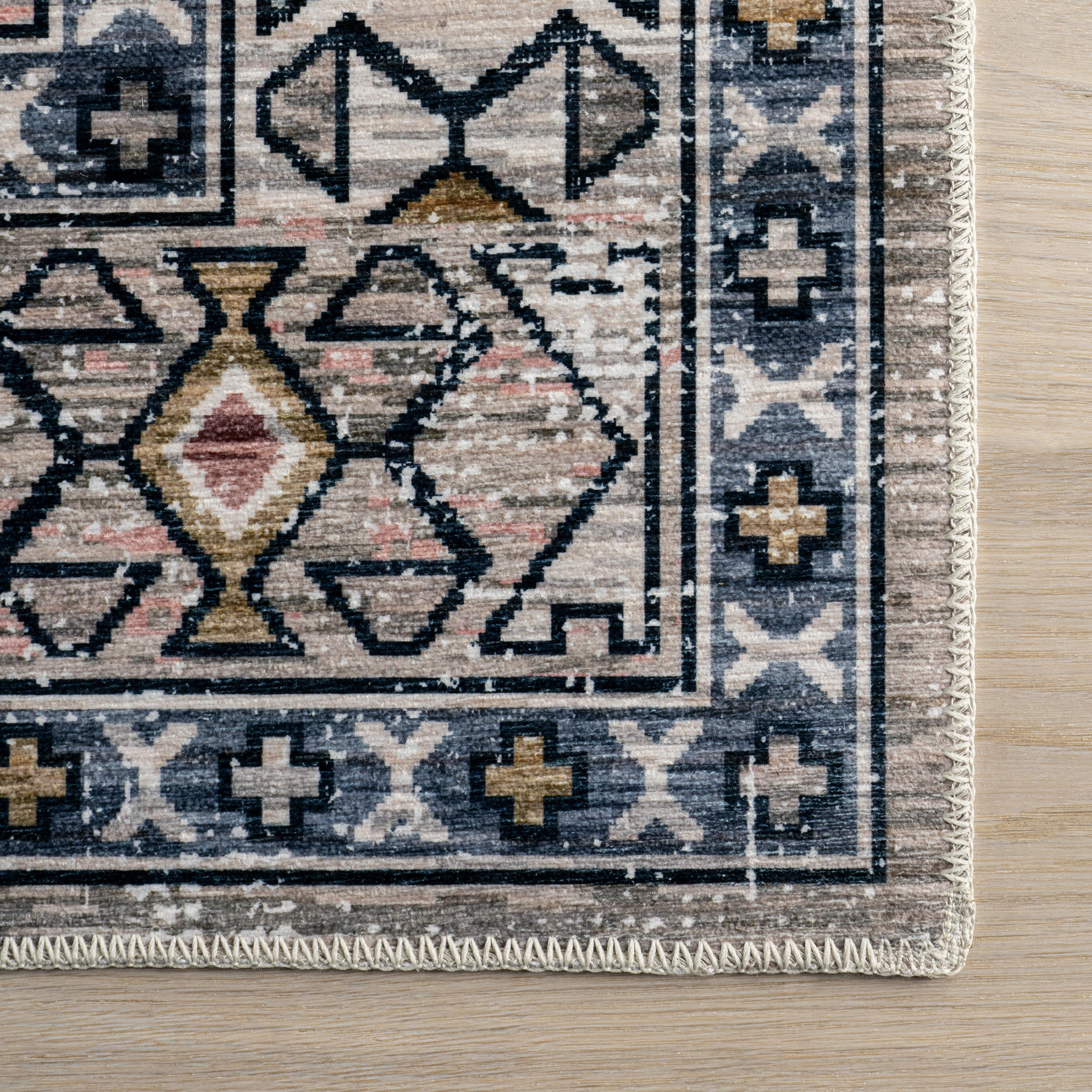 Benoite Splashguard Medallion Machine Washable Area Rug - Image 6