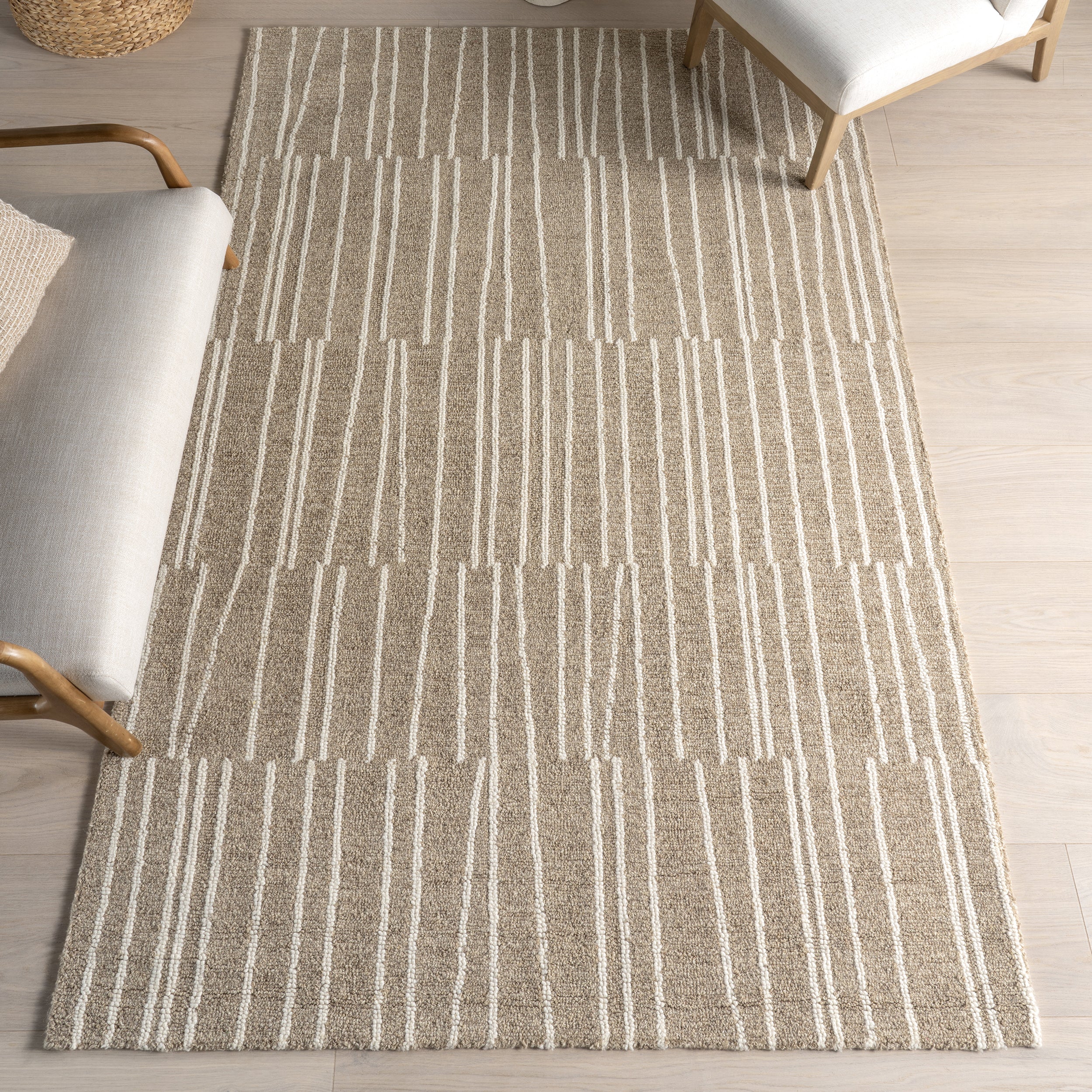 Tavianna Contemporary Striped Area Rug - Image 2