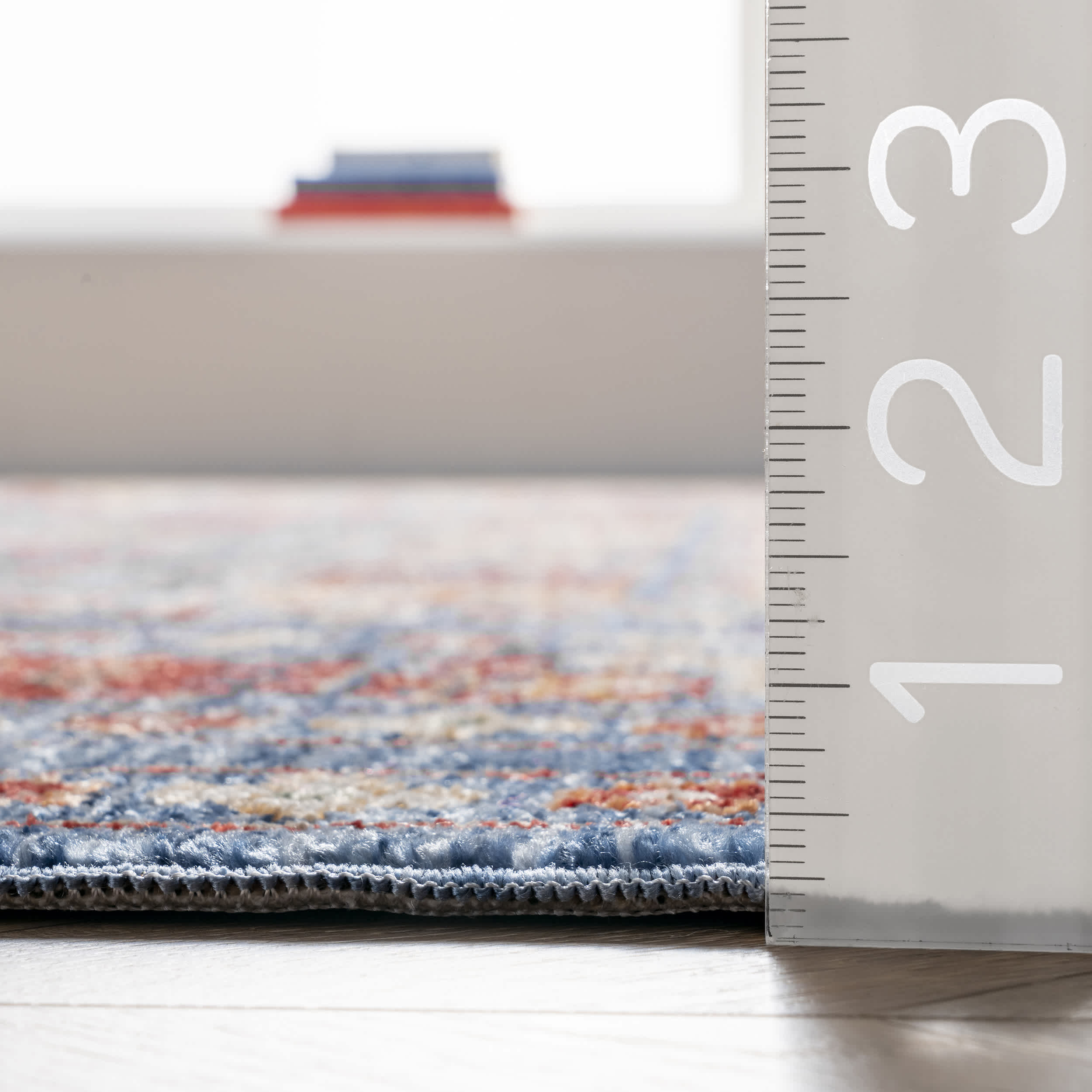 Everly Oriental Area Rug - Image 3