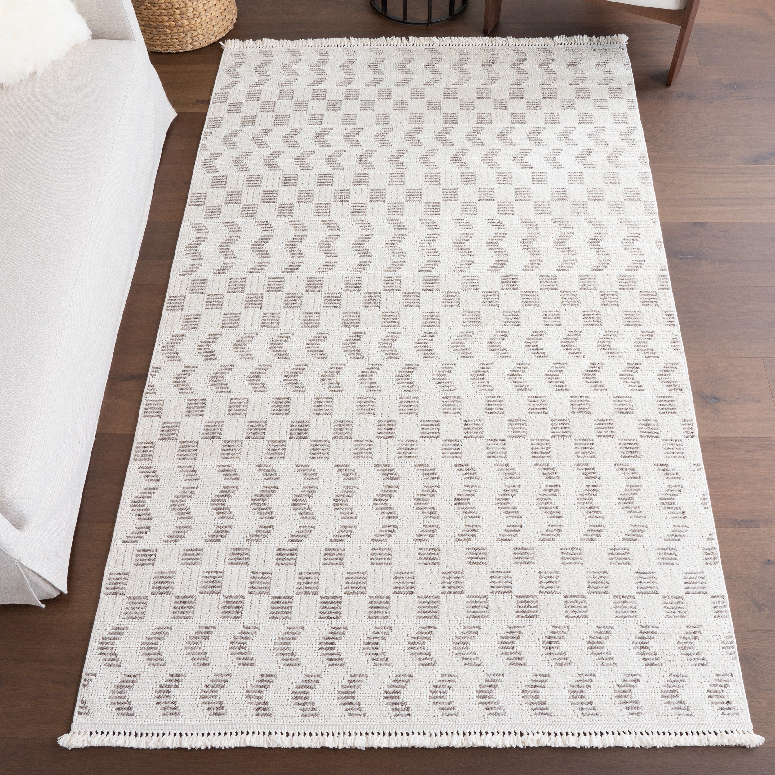 Allona Geometric Tassels Area Rug - Image 2