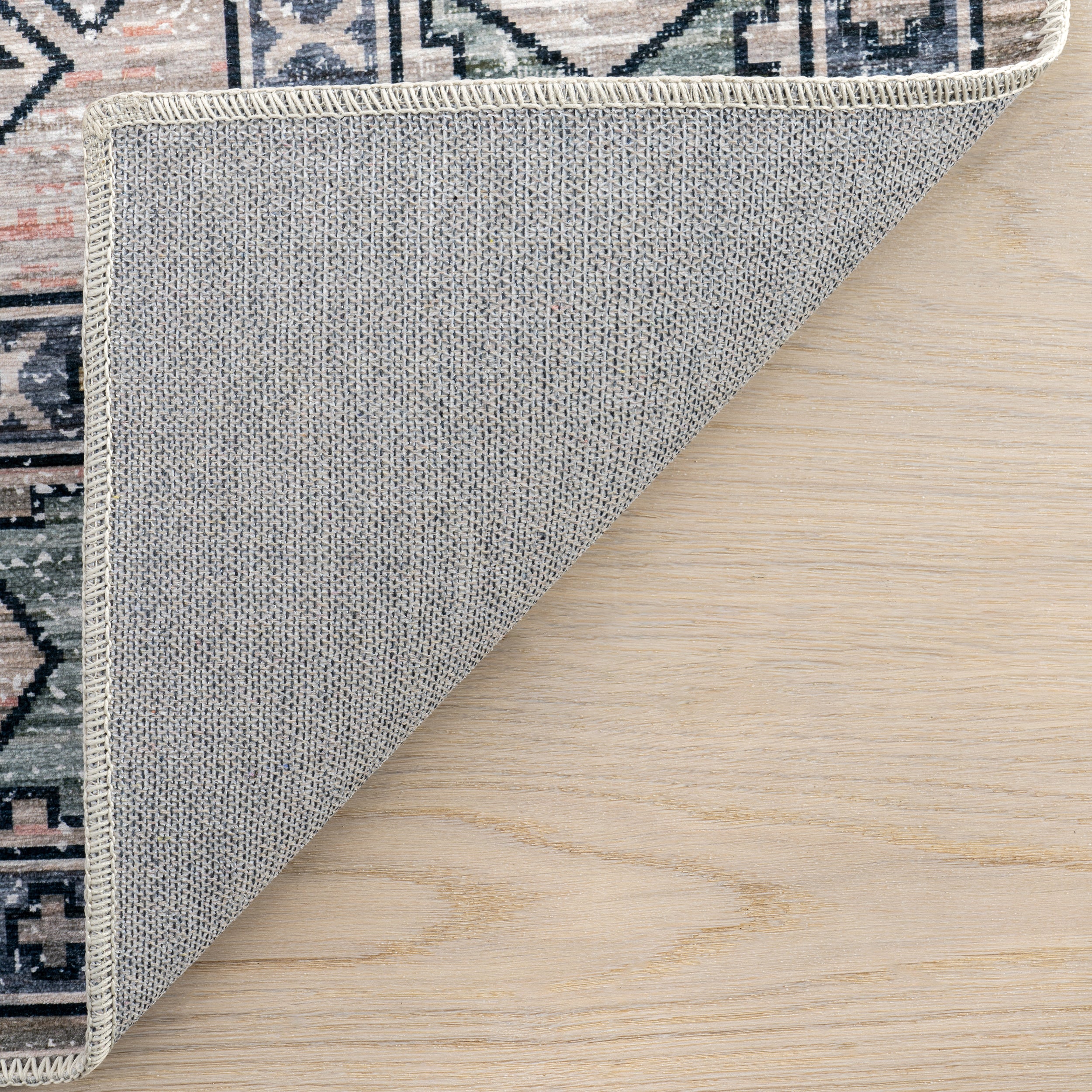 Benoite Splashguard Medallion Machine Washable Area Rug - Image 8