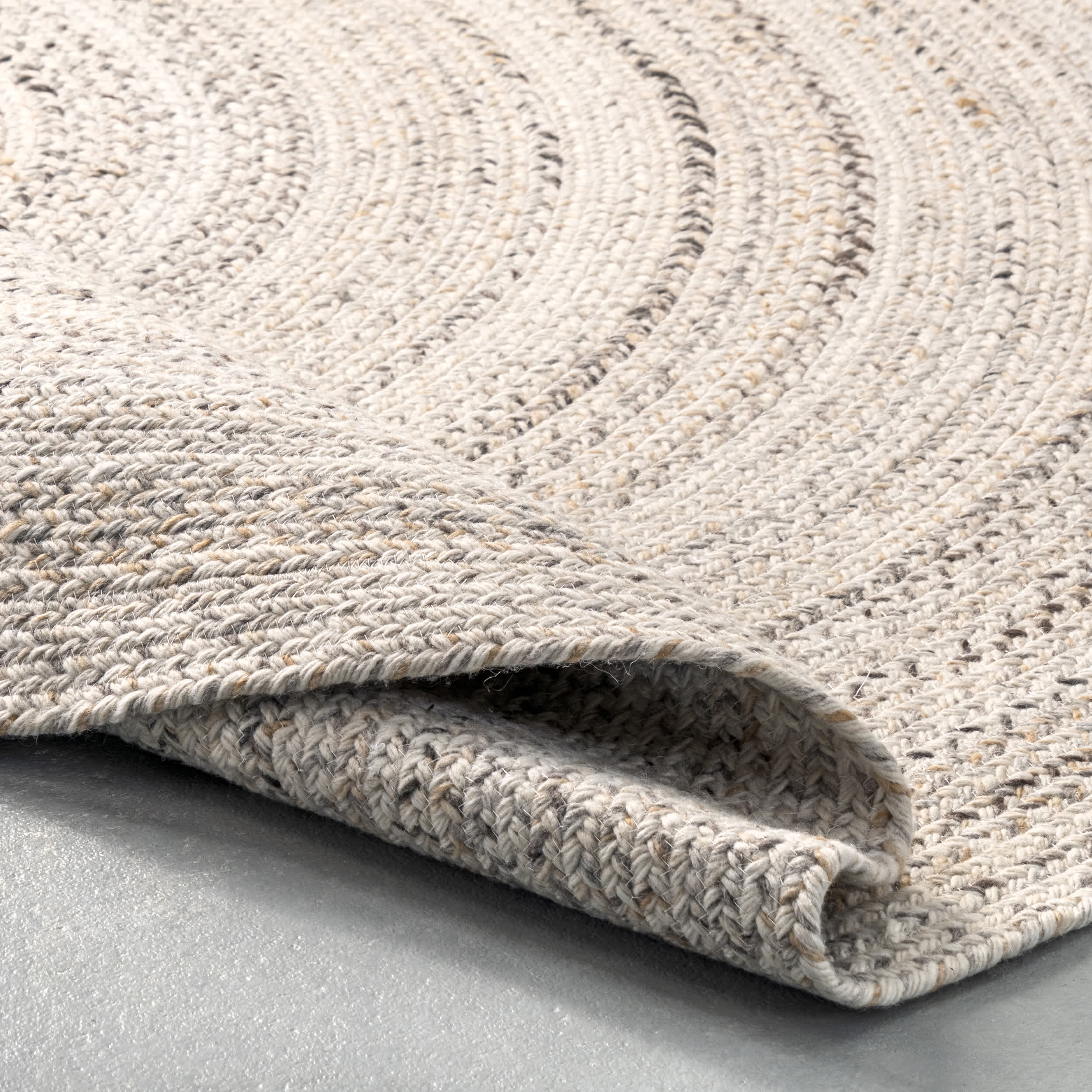 Kyla Handmade Braided Farmhouse Round Area Rug - Image 4