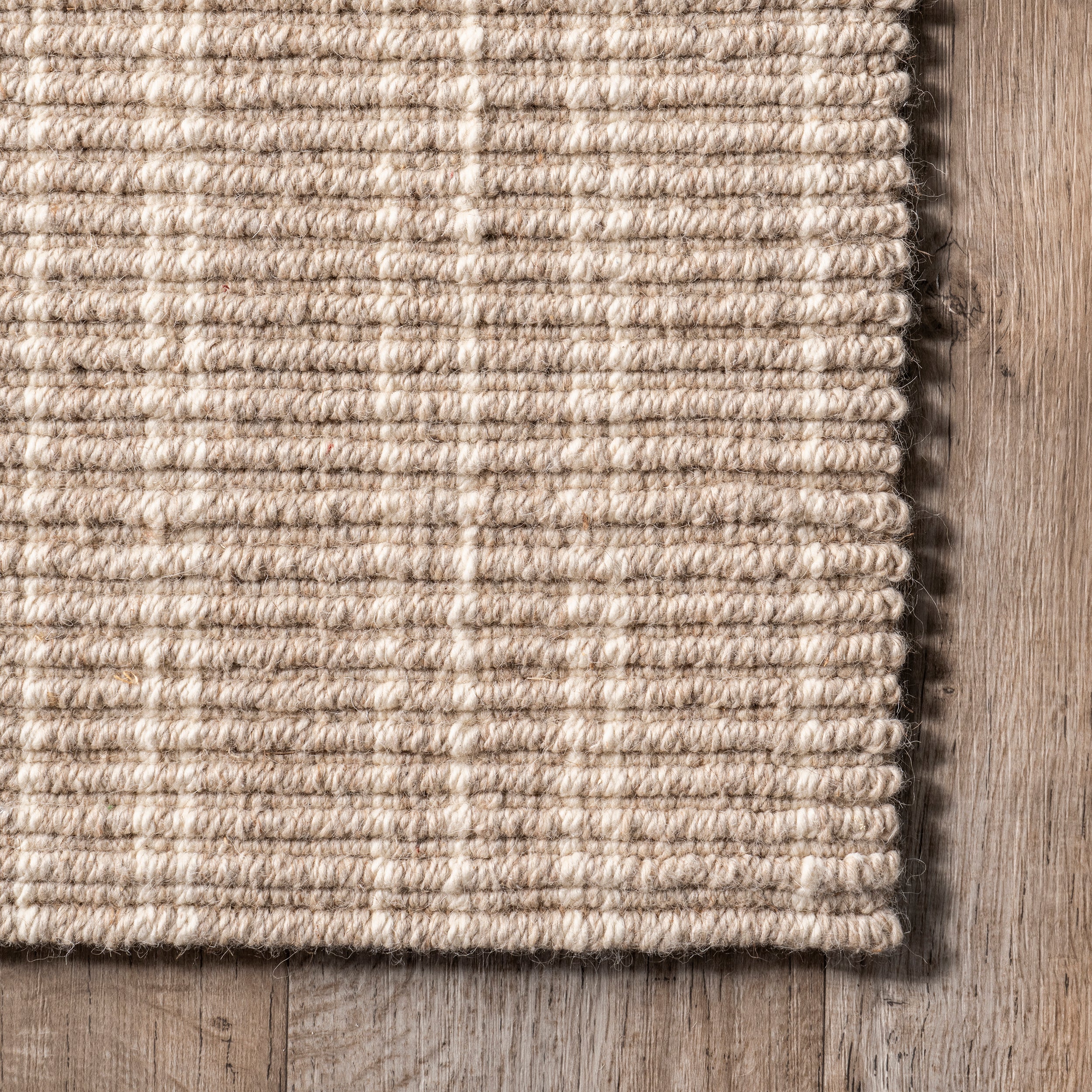 Jolinn Farmhouse Wool and Jute Area Rug - Image 5