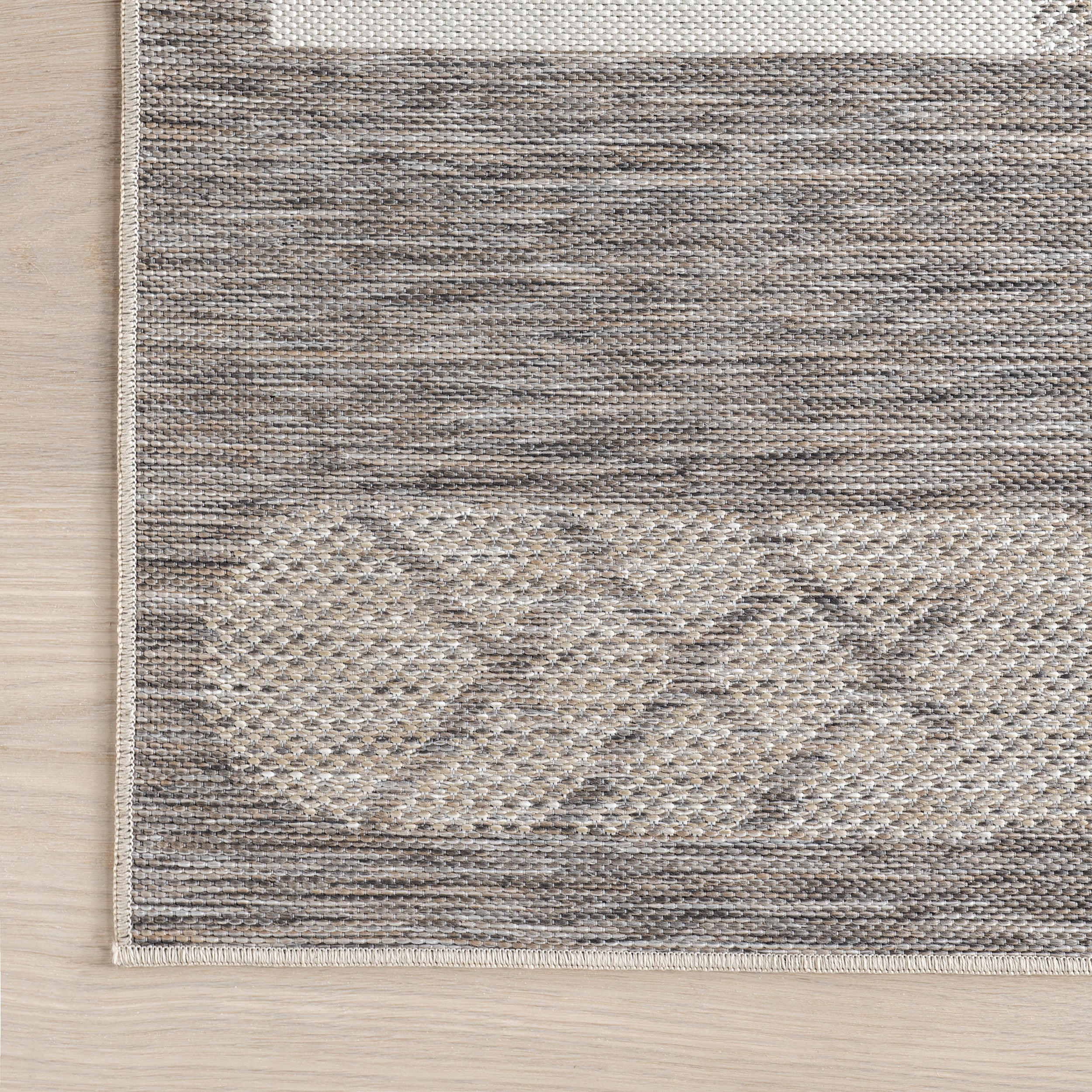 Emmie Graphic Indoor/Outdoor Area Rug - Image 15