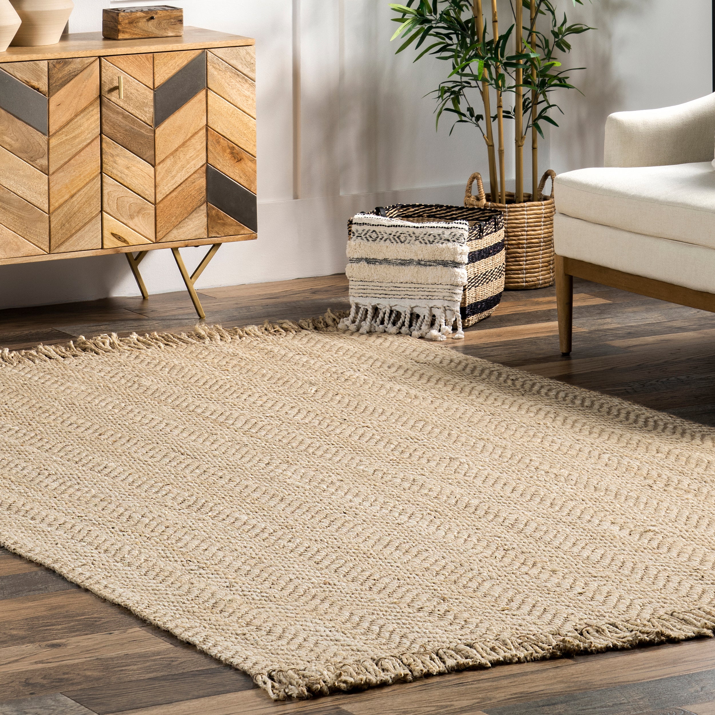 Don Chevron Jute Tasseled Area Rug - Image 9