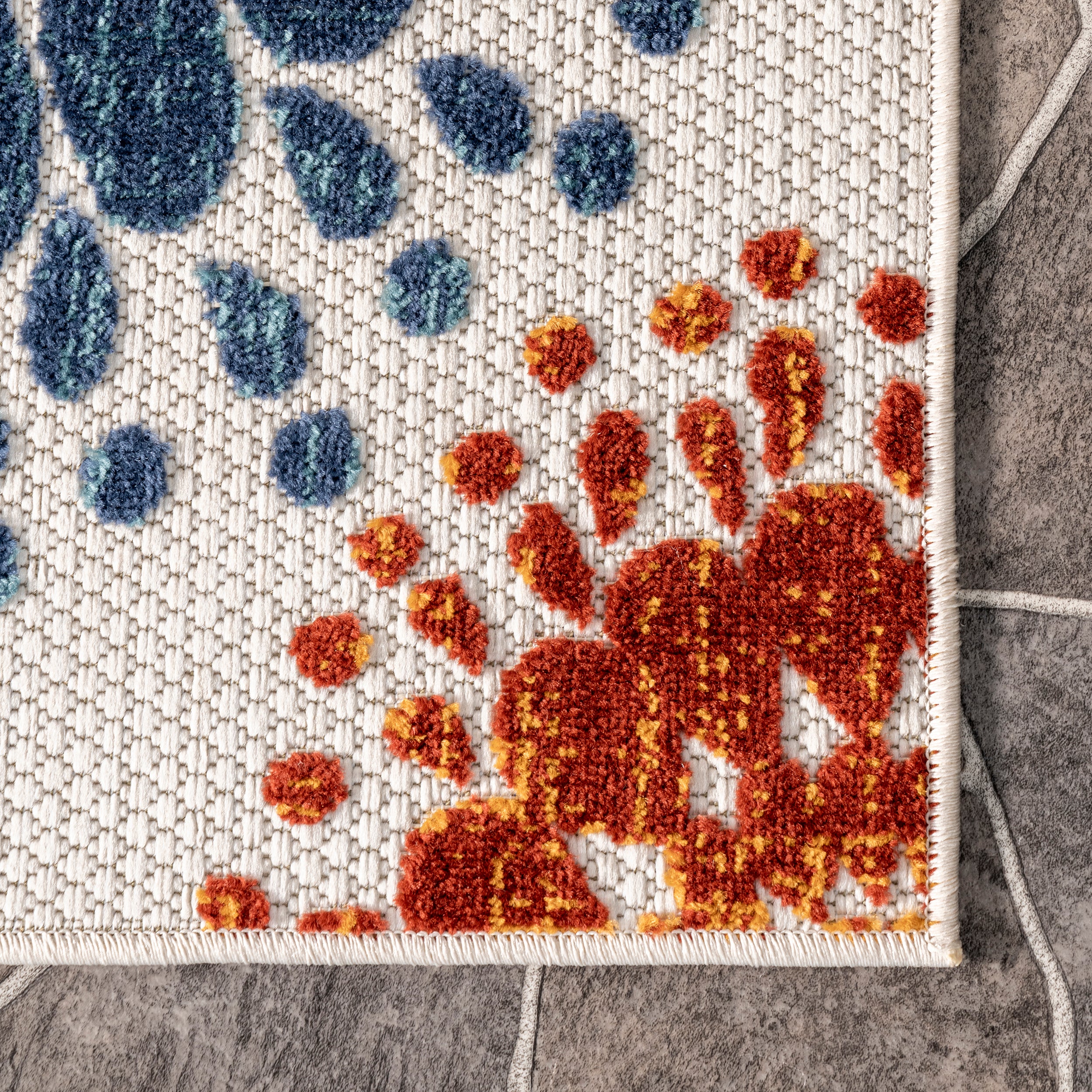 Iva Contemporary Flowers Indoor/Outdoor Area Rug - Image 5