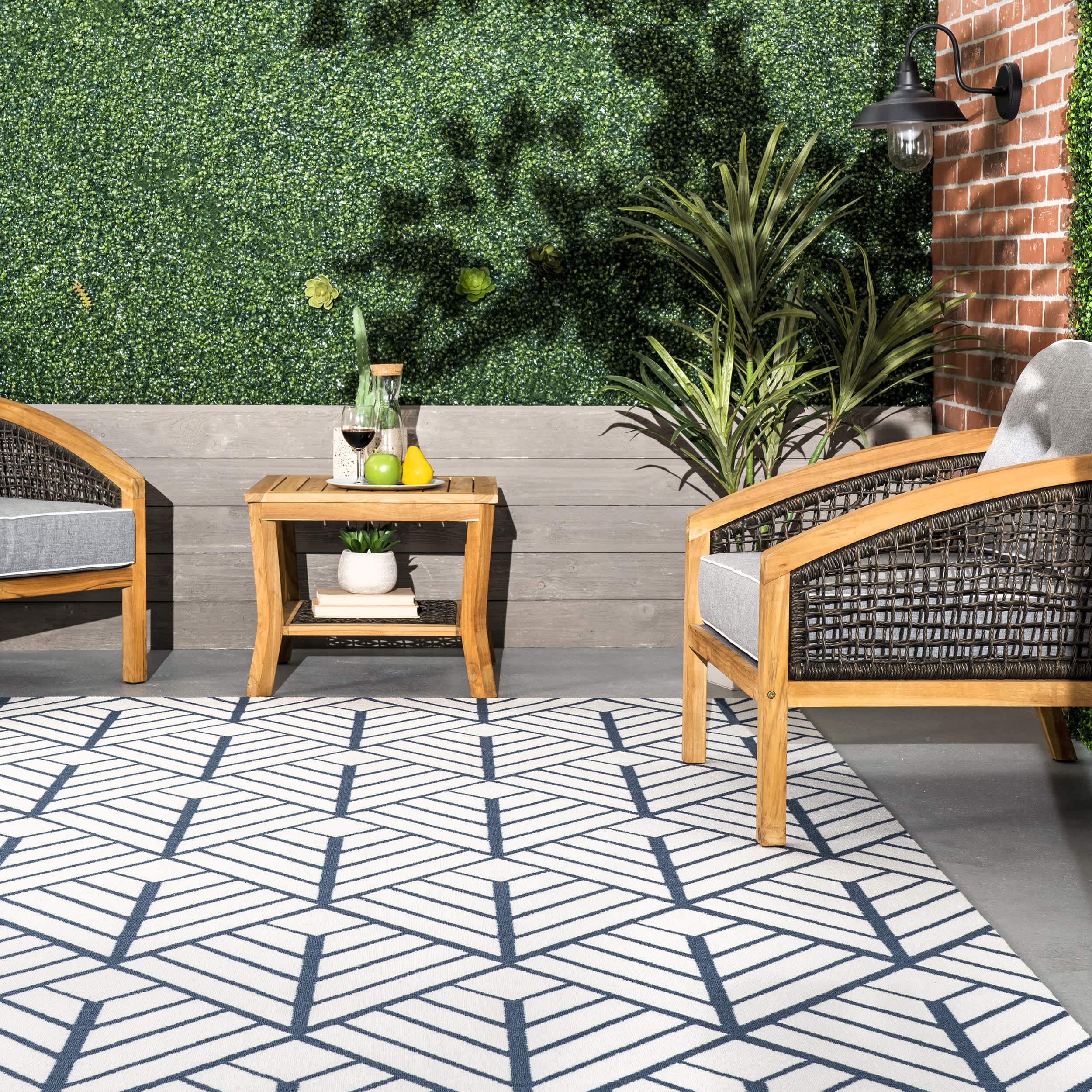 Tiffany Contemporary Diamond Indoor/Outdoor Area Rug - Image 8
