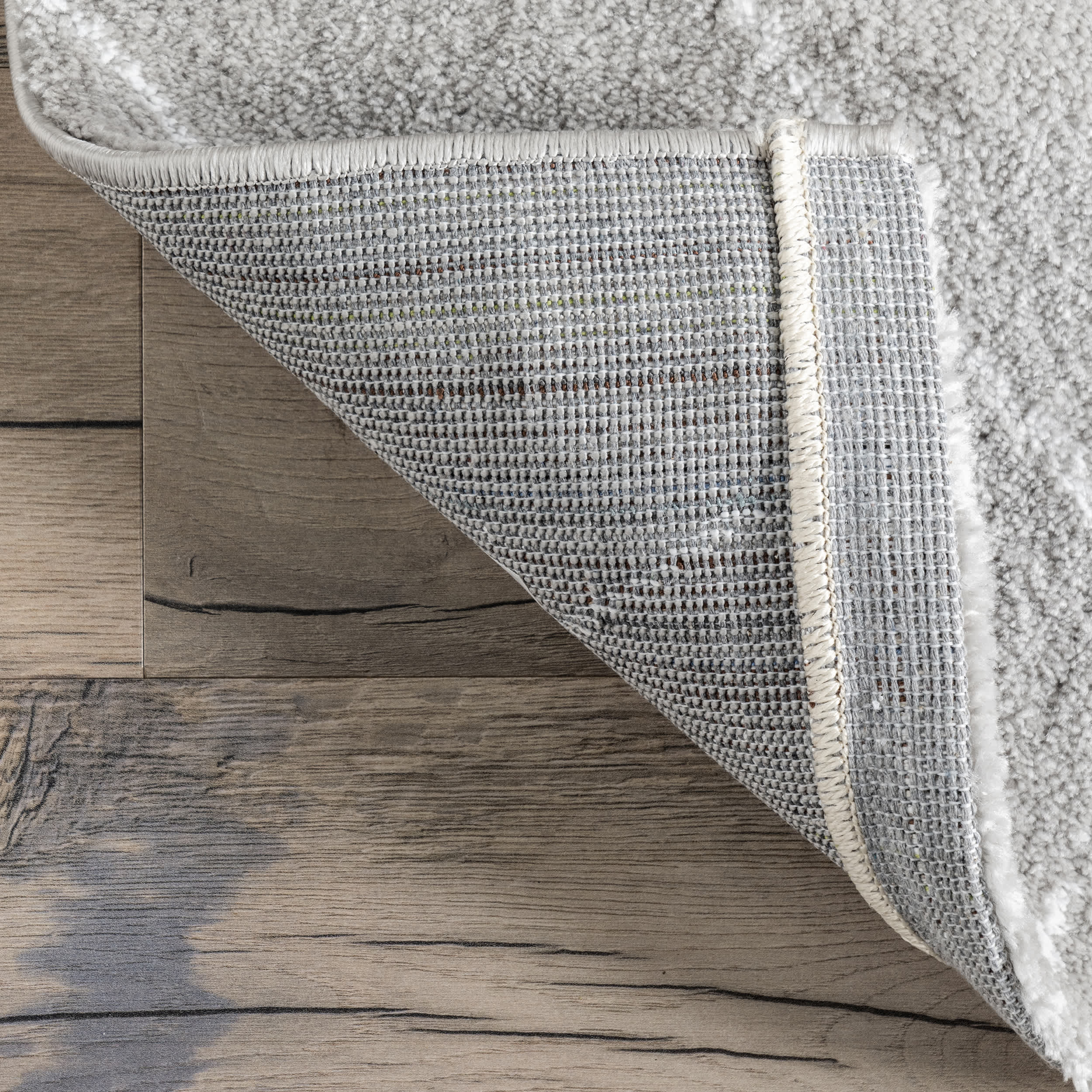 Hand Tufted Beaulah Shaggy Area Rug - Image 20