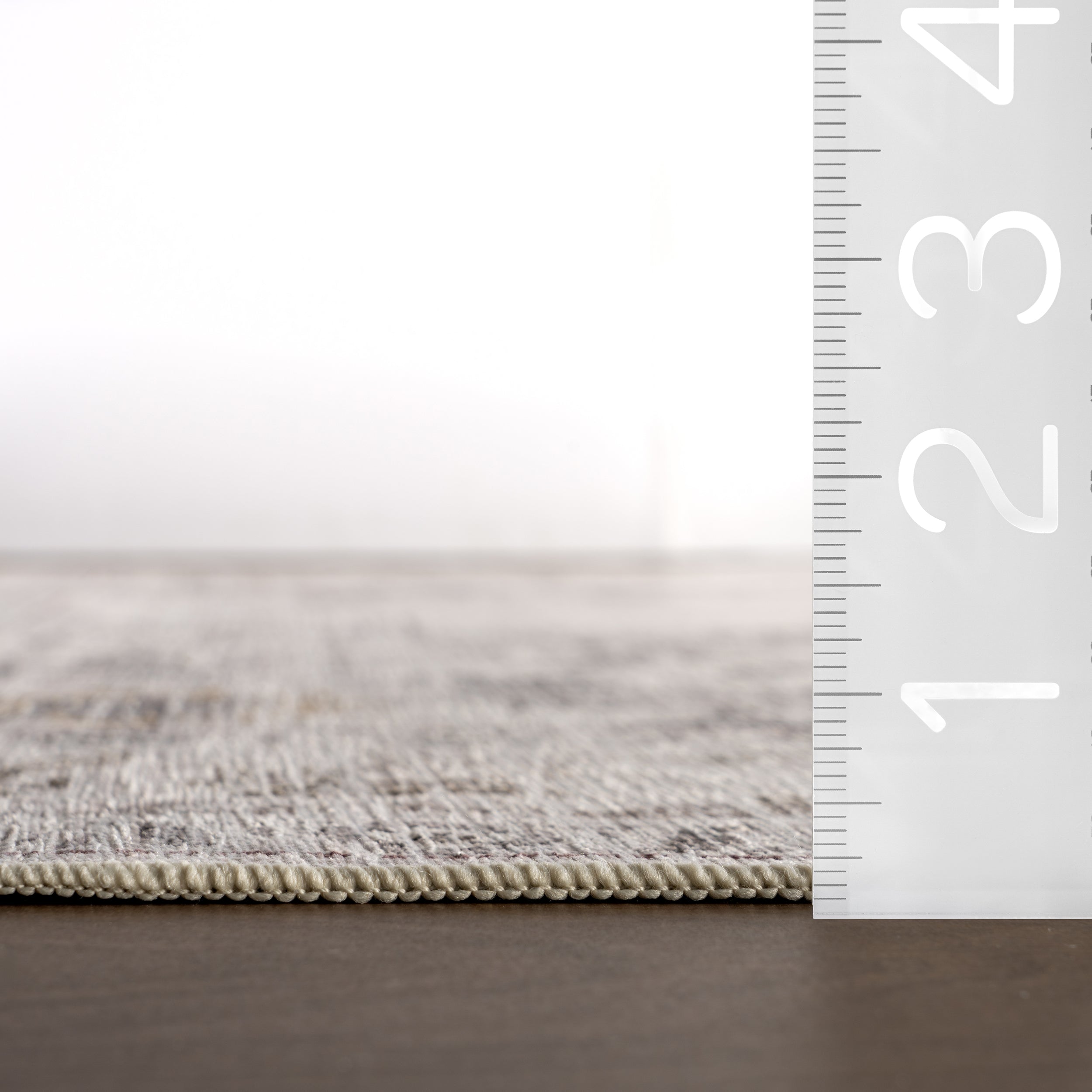 Ainara Splashguard Traditional Machine Washahble Area Rug - Image 3