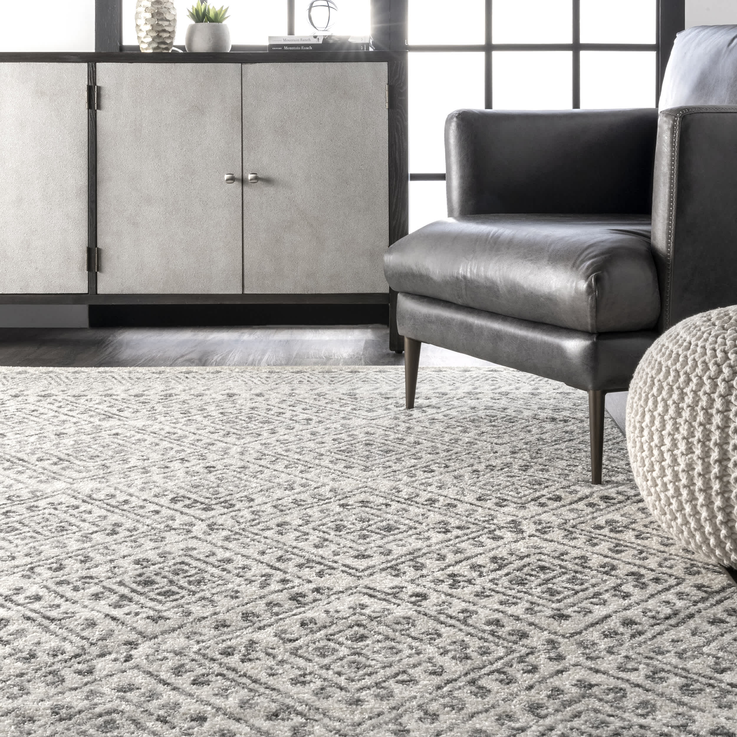 Camila Greek Diamond Trellis Area Rug - Image 8