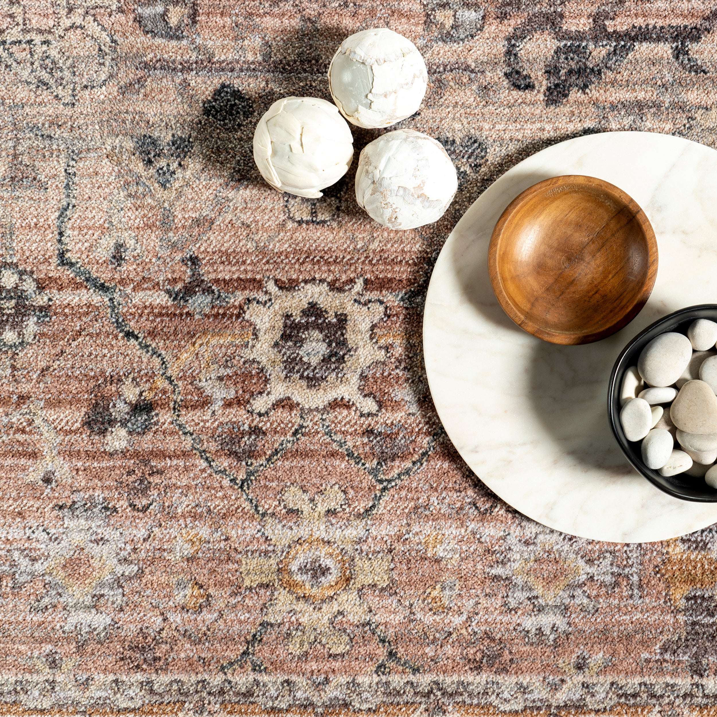 Sorsha Persian Traditional Fringe Area Rug - Image 6