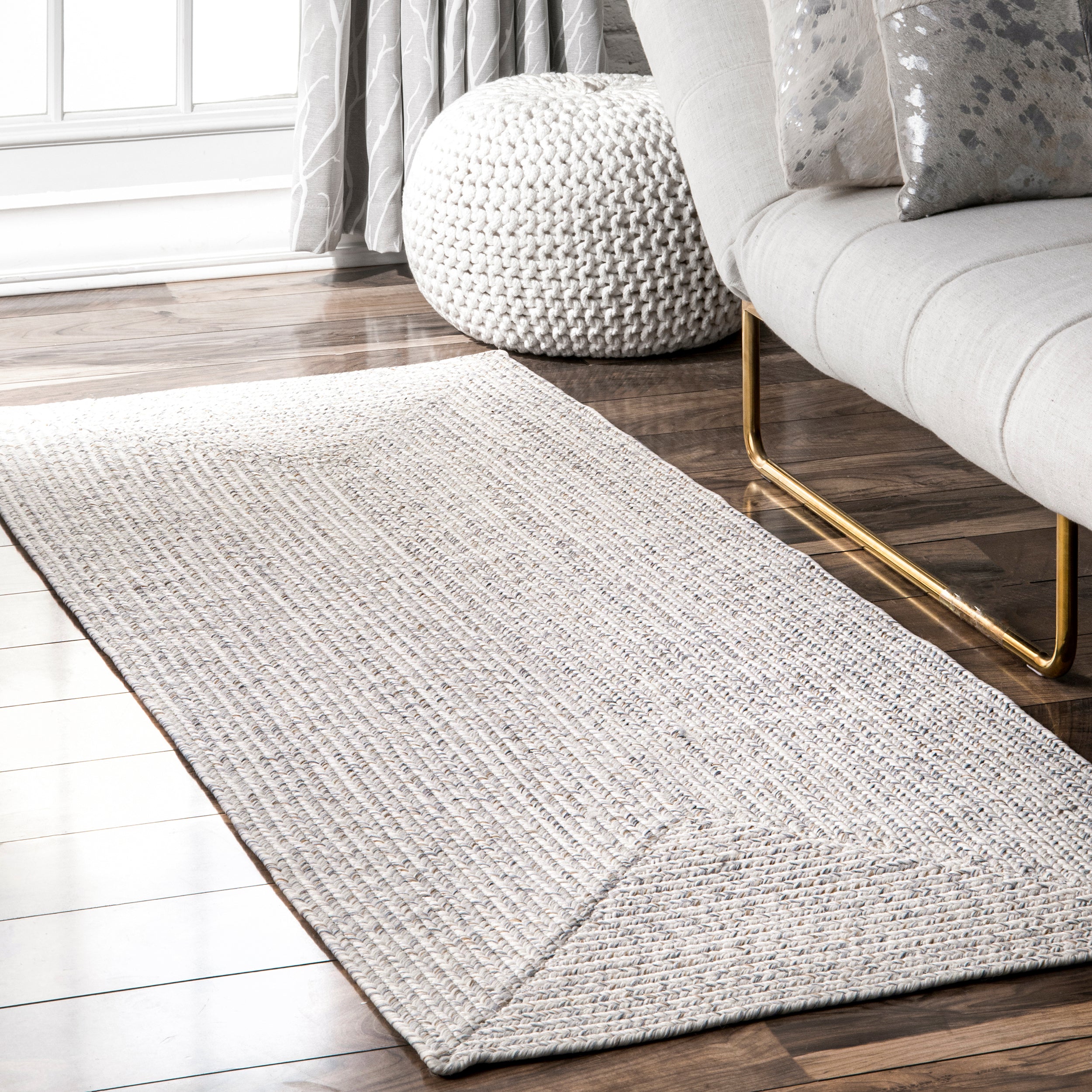 Wynn Braided Indoor/Outdoor Area Rug - Image 12
