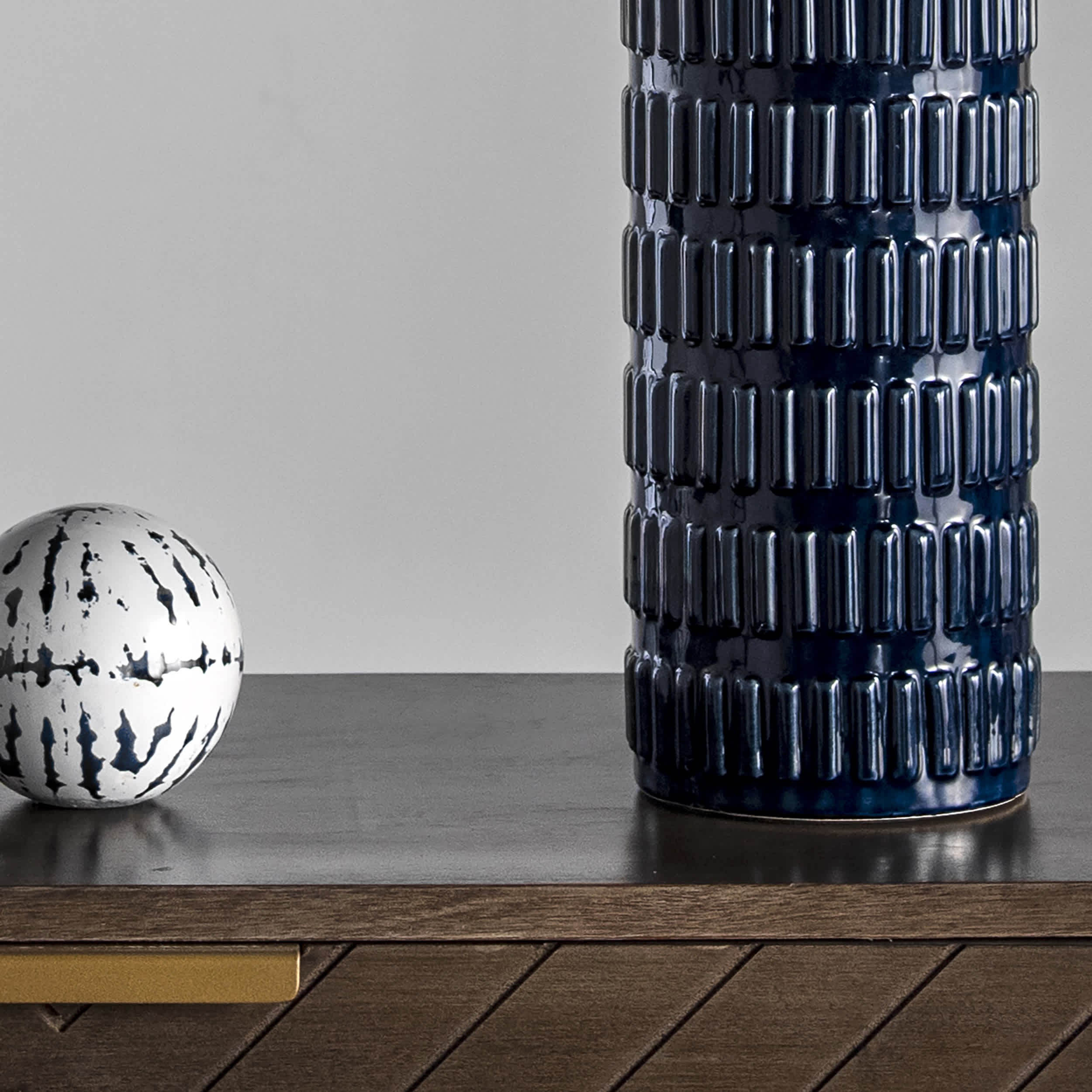 Franklin 25 Ceramic Table Lamp - Image 6