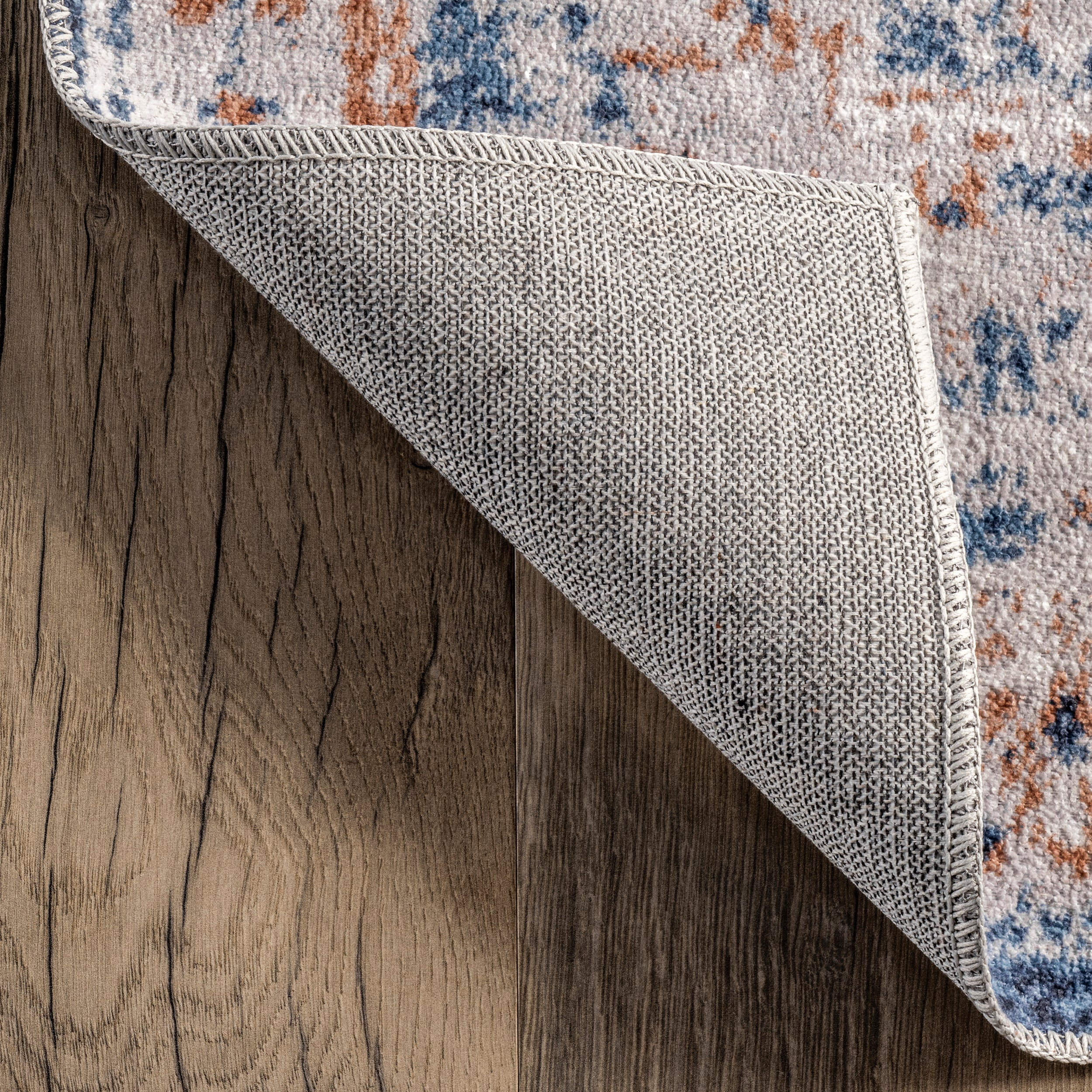 Evette Traditional Medallion Machine Washable Area Rug - Image 7