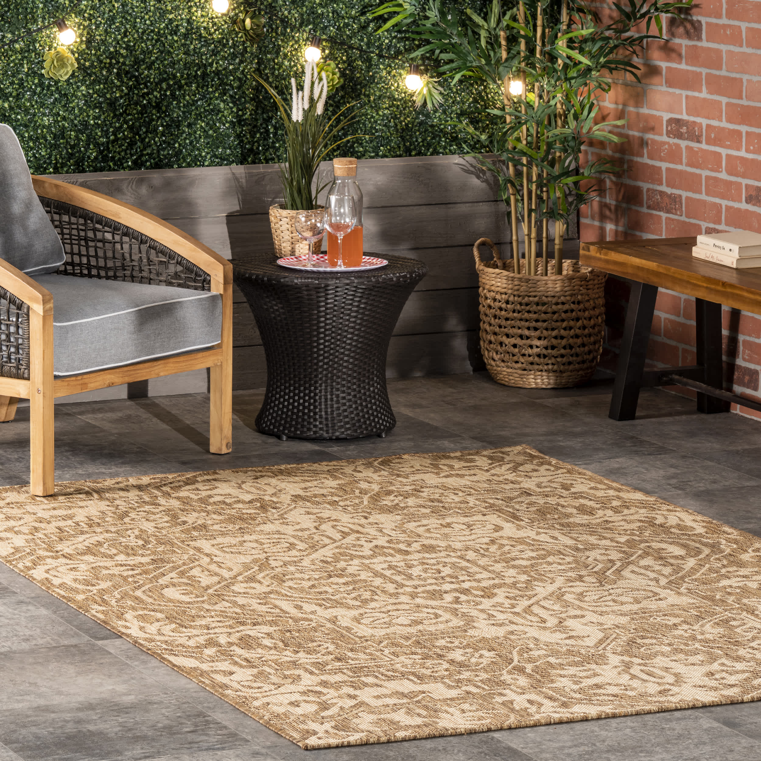 Lane Elegant Medallion Indoor/Outdoor Area Rug - Image 2