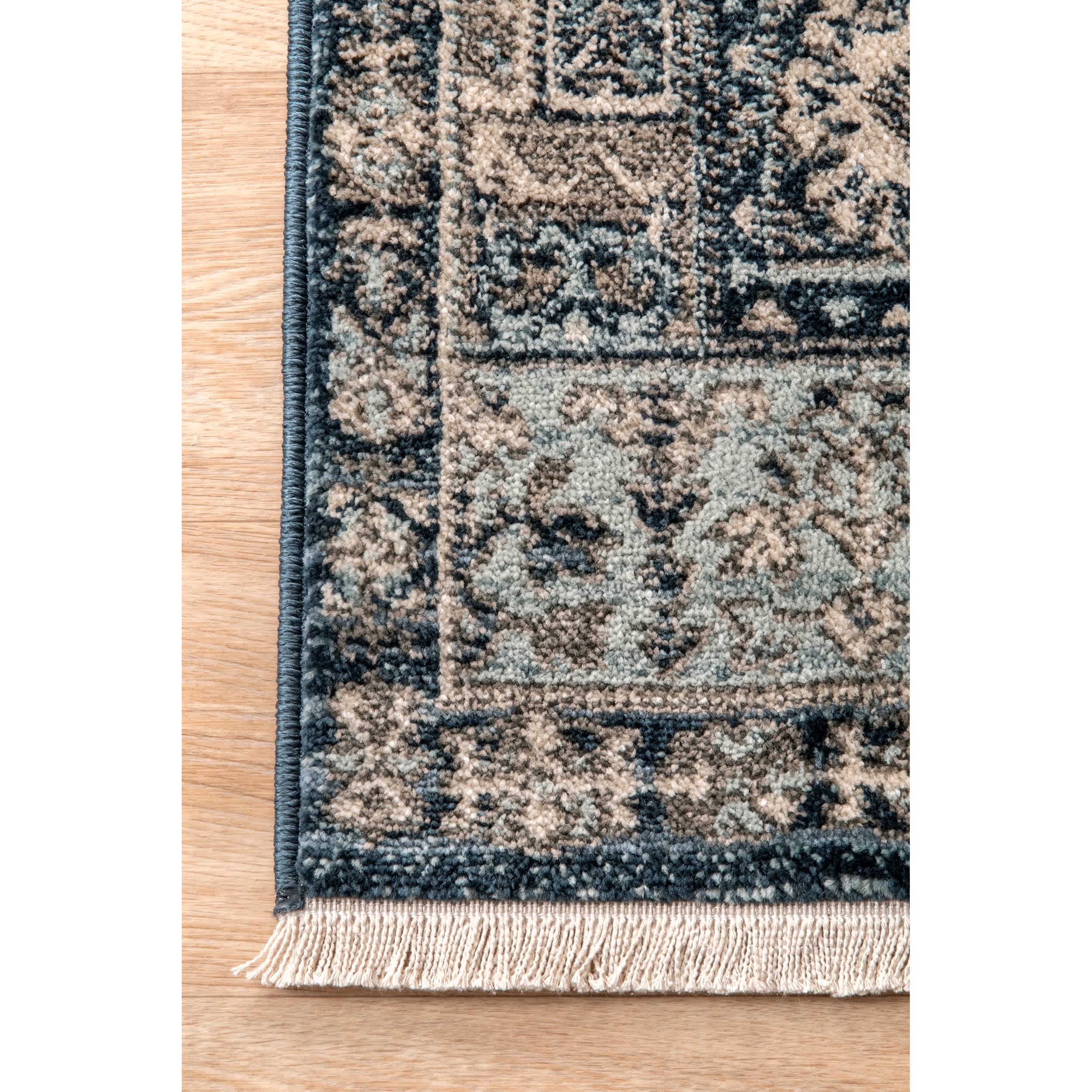 Vintage Melani Medallion Fringe Area Rug - Image 5