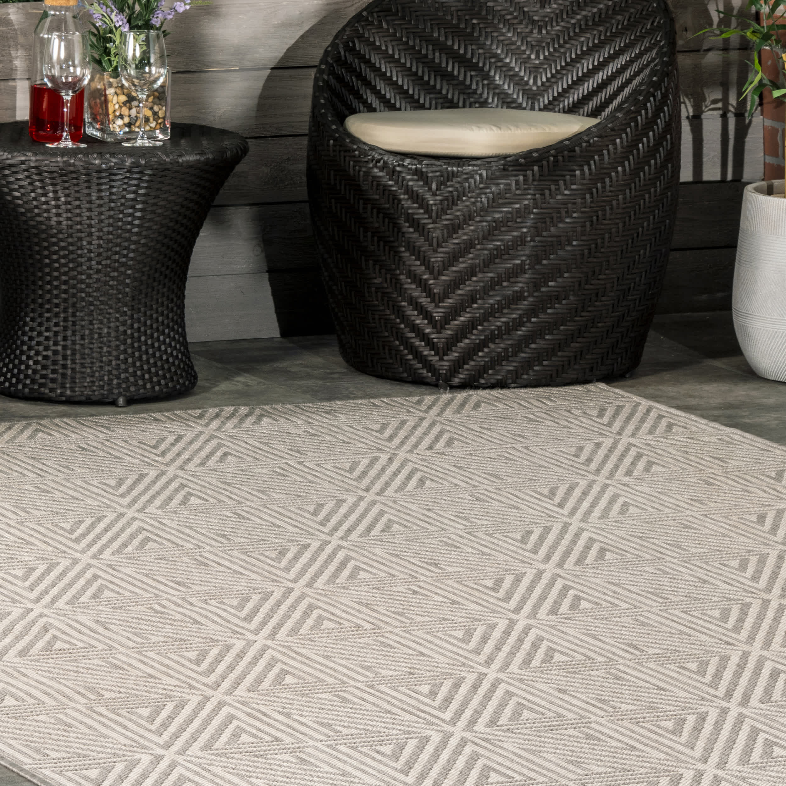 Harvey Abstract Trellis Indoor/Outdoor Area Rug - Image 18